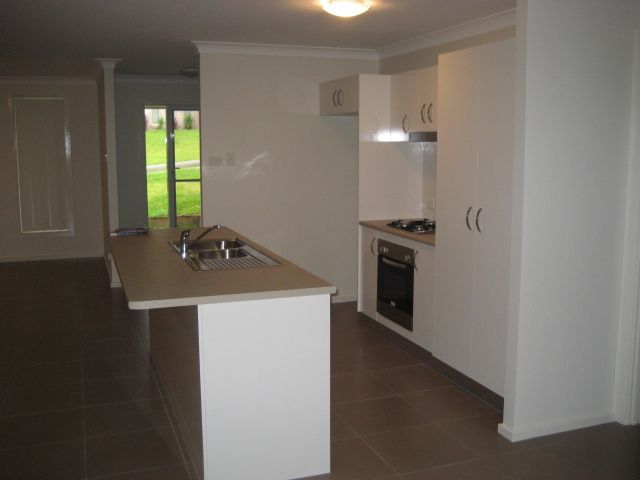 12 Graysynd Circuit, Cameron Park, NSW 2285