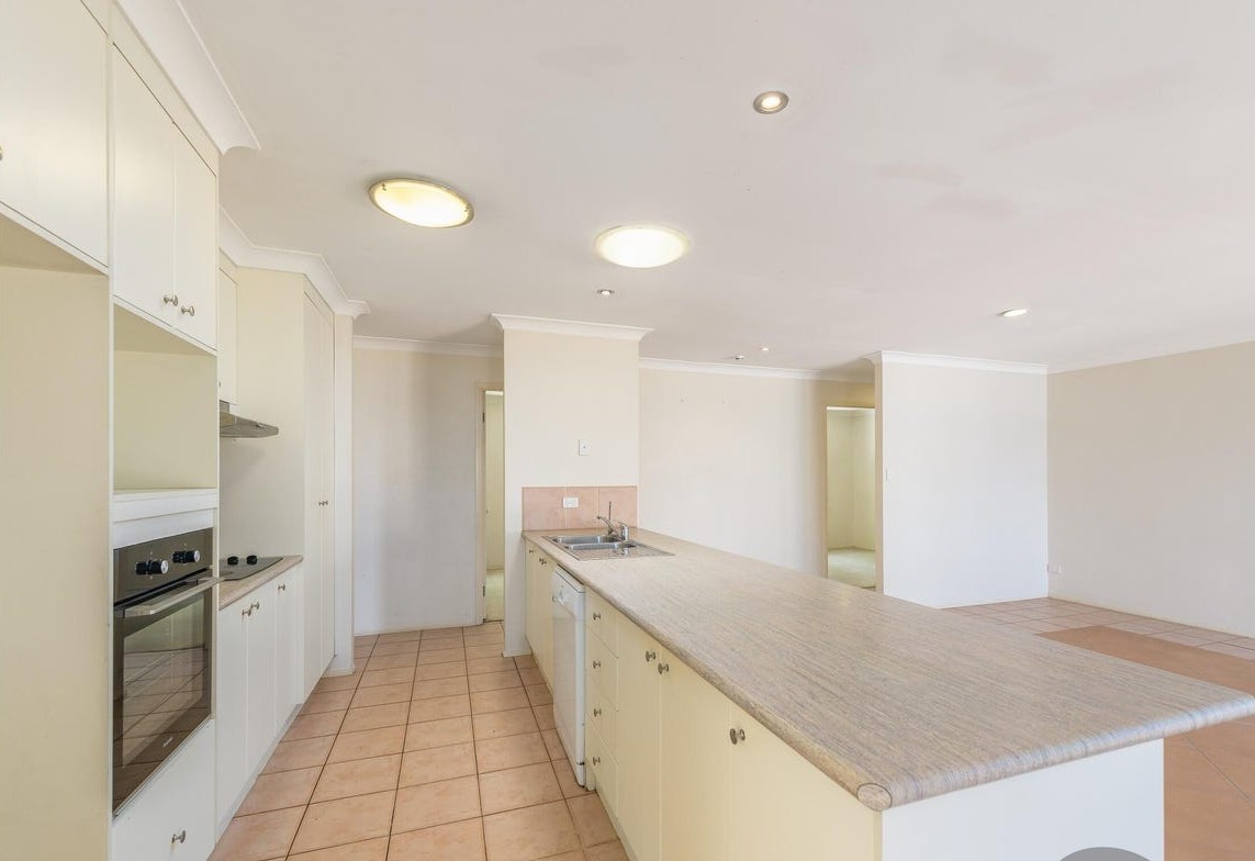 47 Desert Falls Crescent, Parkwood, QLD 4214