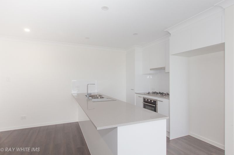 1 Sky Crescent, Pimpama, QLD 4209