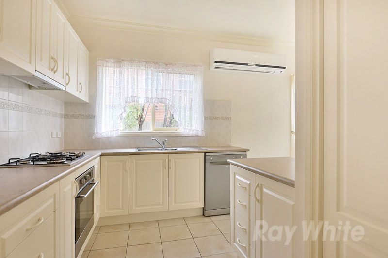 8/14 Yvette Drive, Rowville, VIC 3178