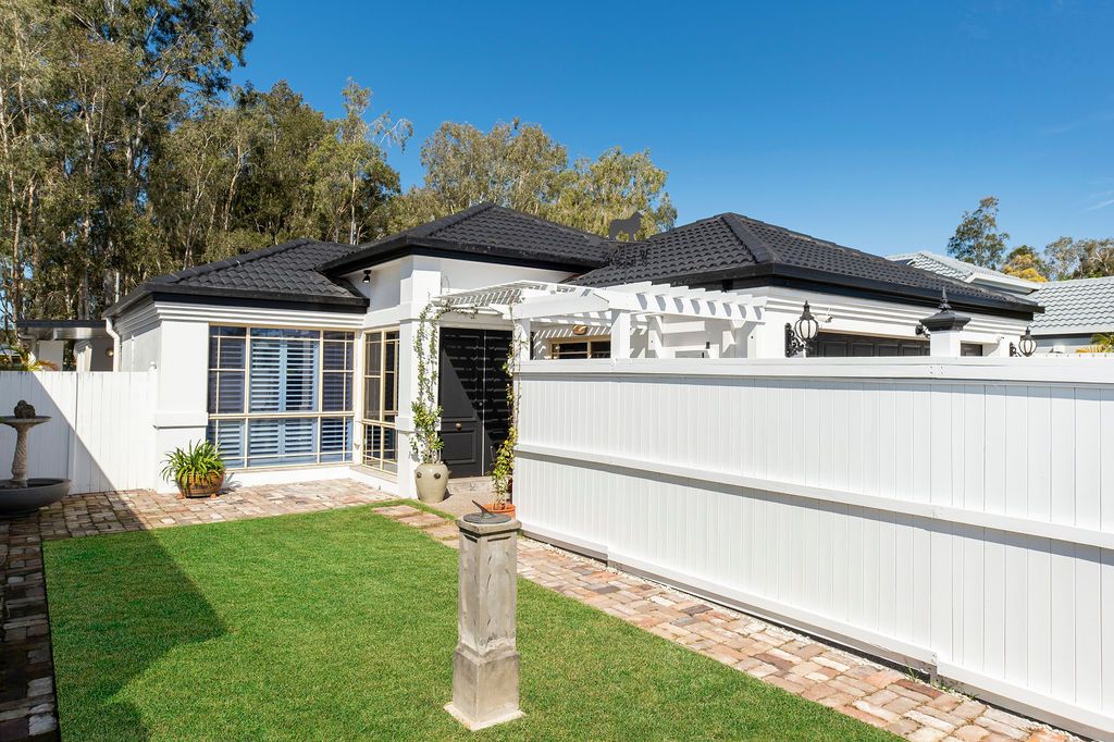 30 Zac Avenue, Coombabah QLD 4216