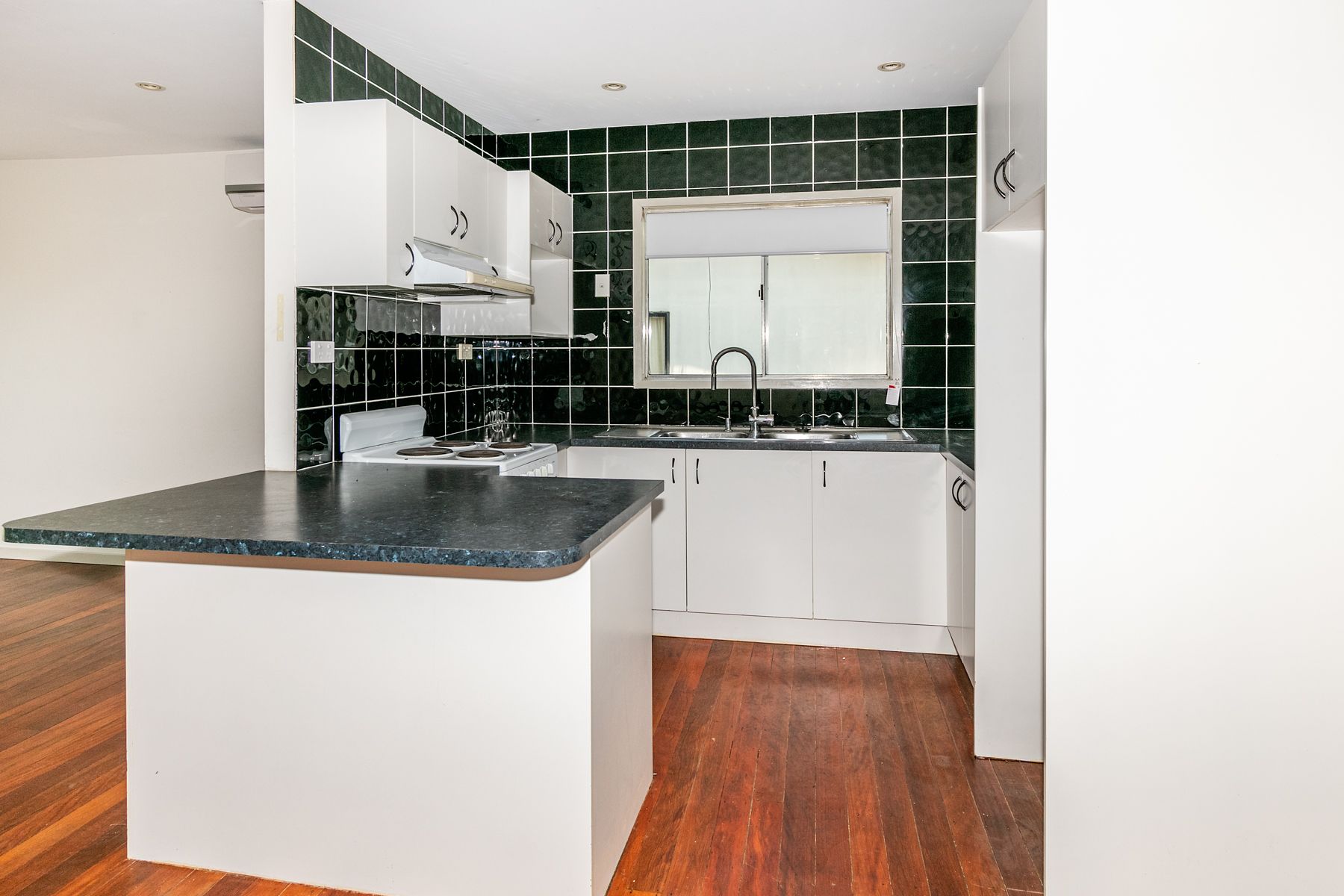 21 Ellen Street, Logan Central, QLD 4114