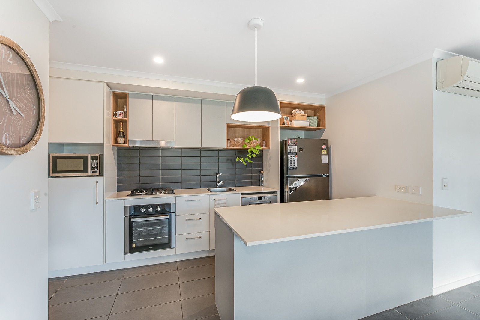 306/9-15 Regina Street, Stones Corner, QLD 4120