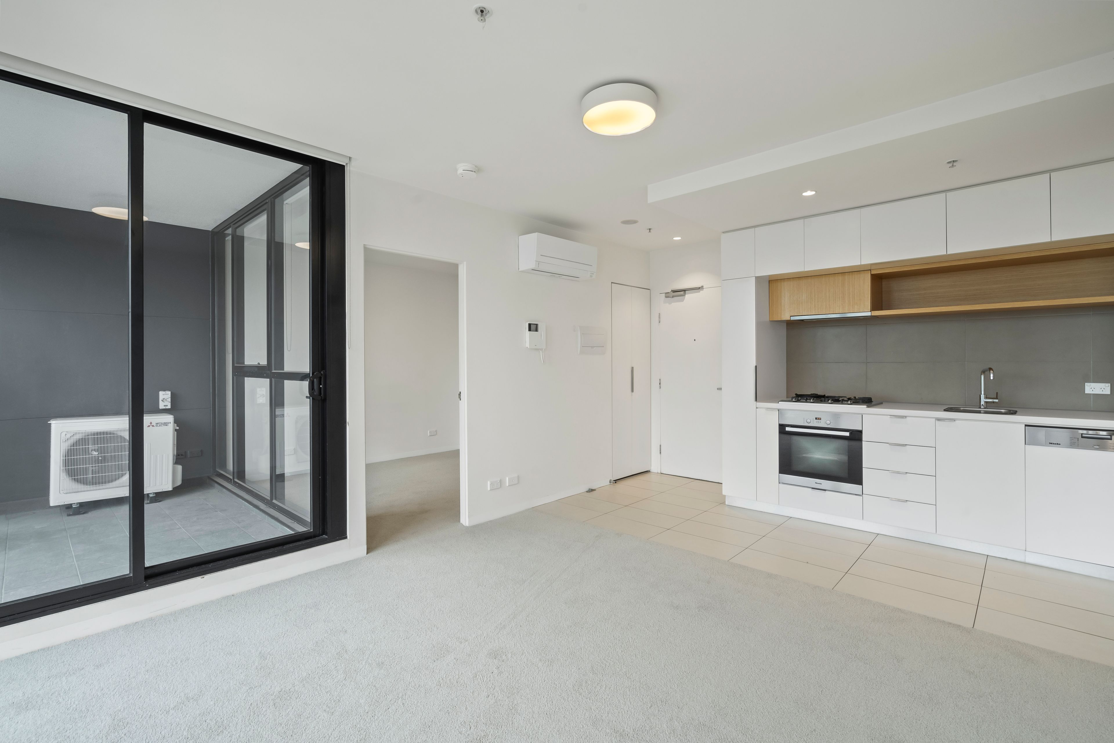 E518/11 Flockhart Street, Abbotsford, VIC 3067