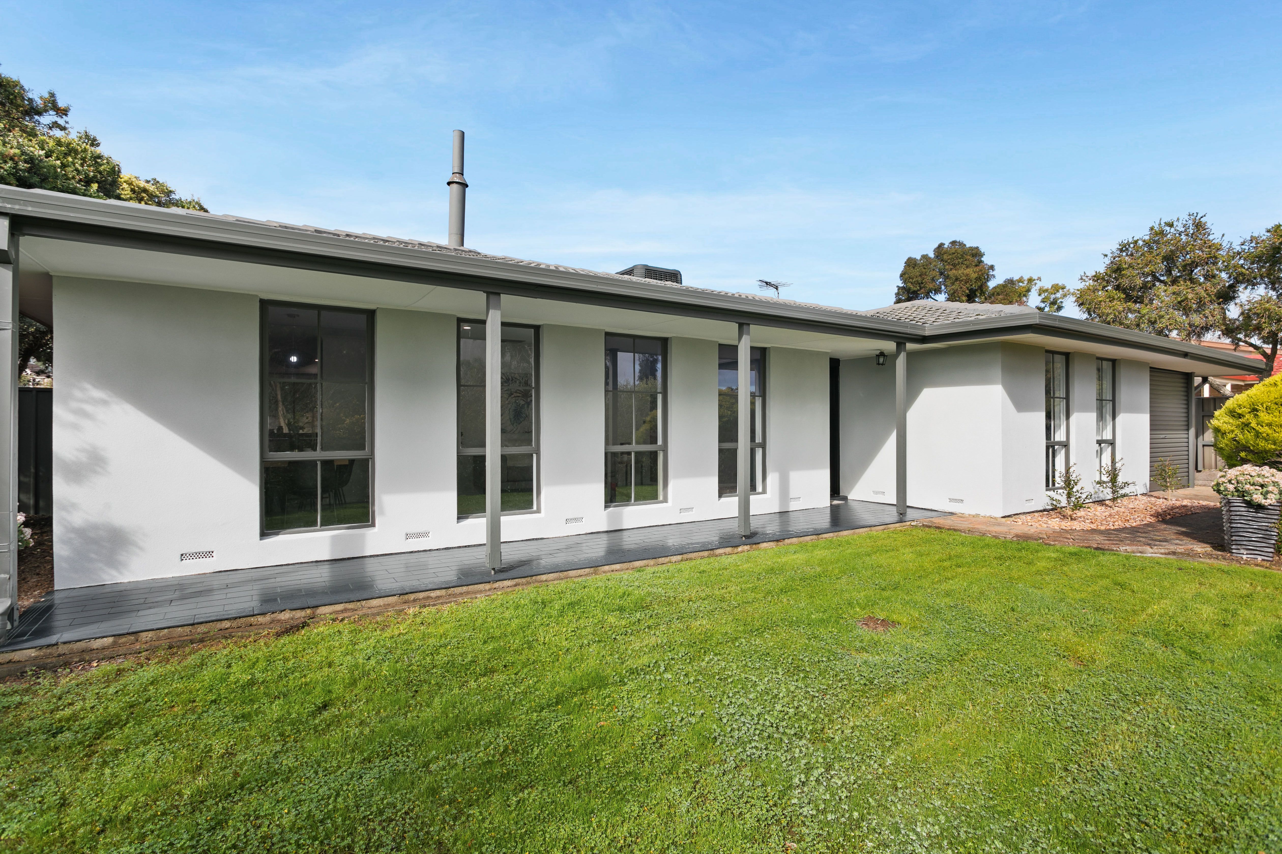 1 Ruby Court, Flagstaff Hill SA 5159