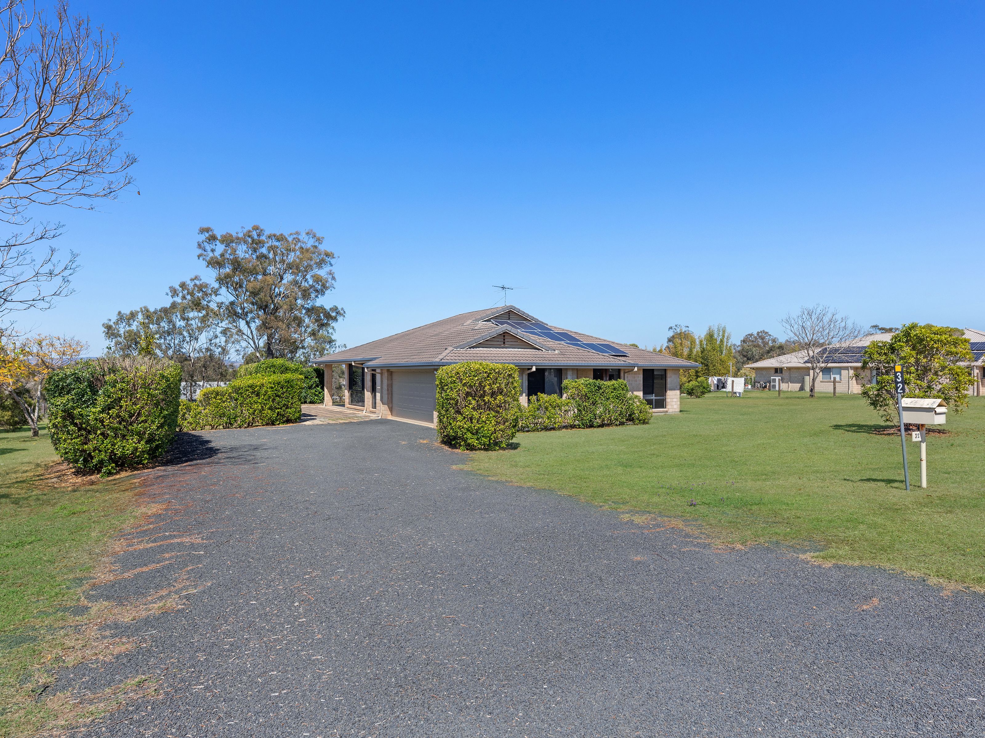 32 Pat Slattery Place, Lowood, QLD 4311