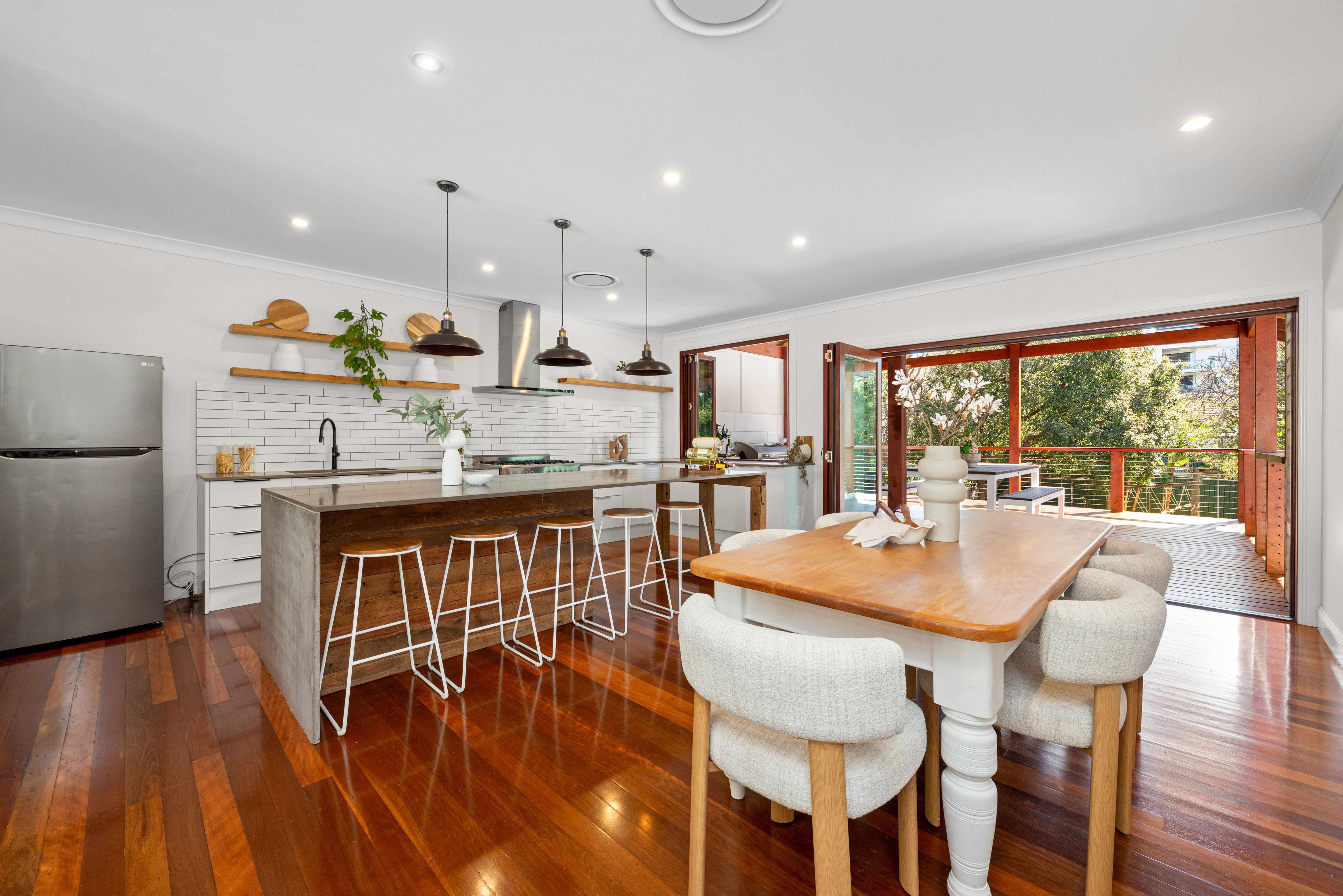 12 Pettigrew Street — photo 7 of 24