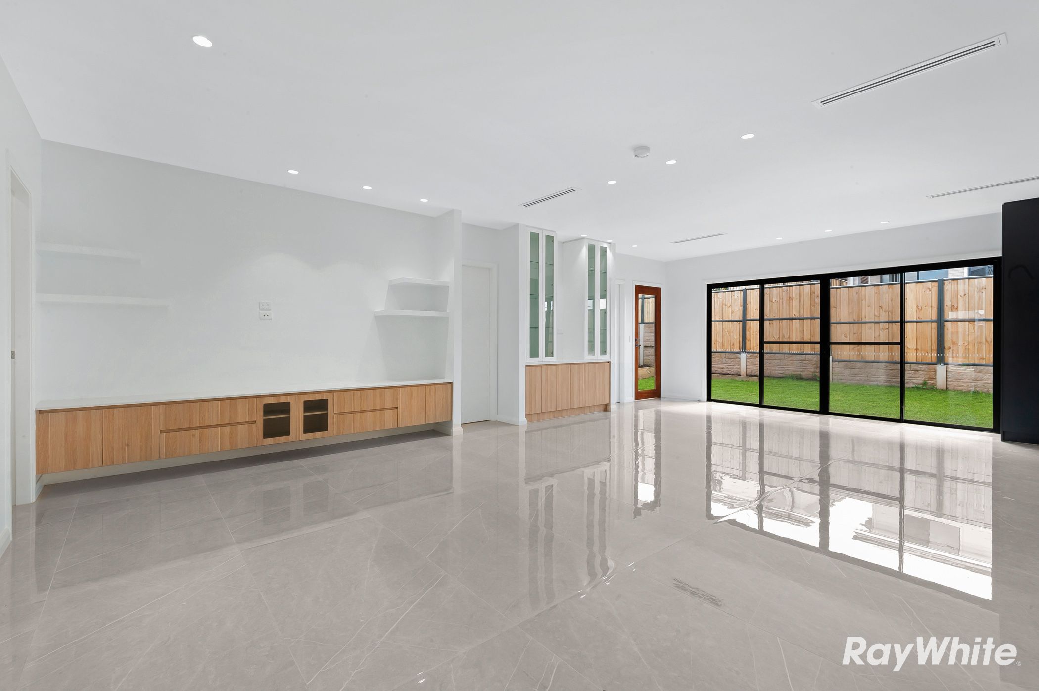 5 Lipizzan Street, Box Hill, NSW 2765