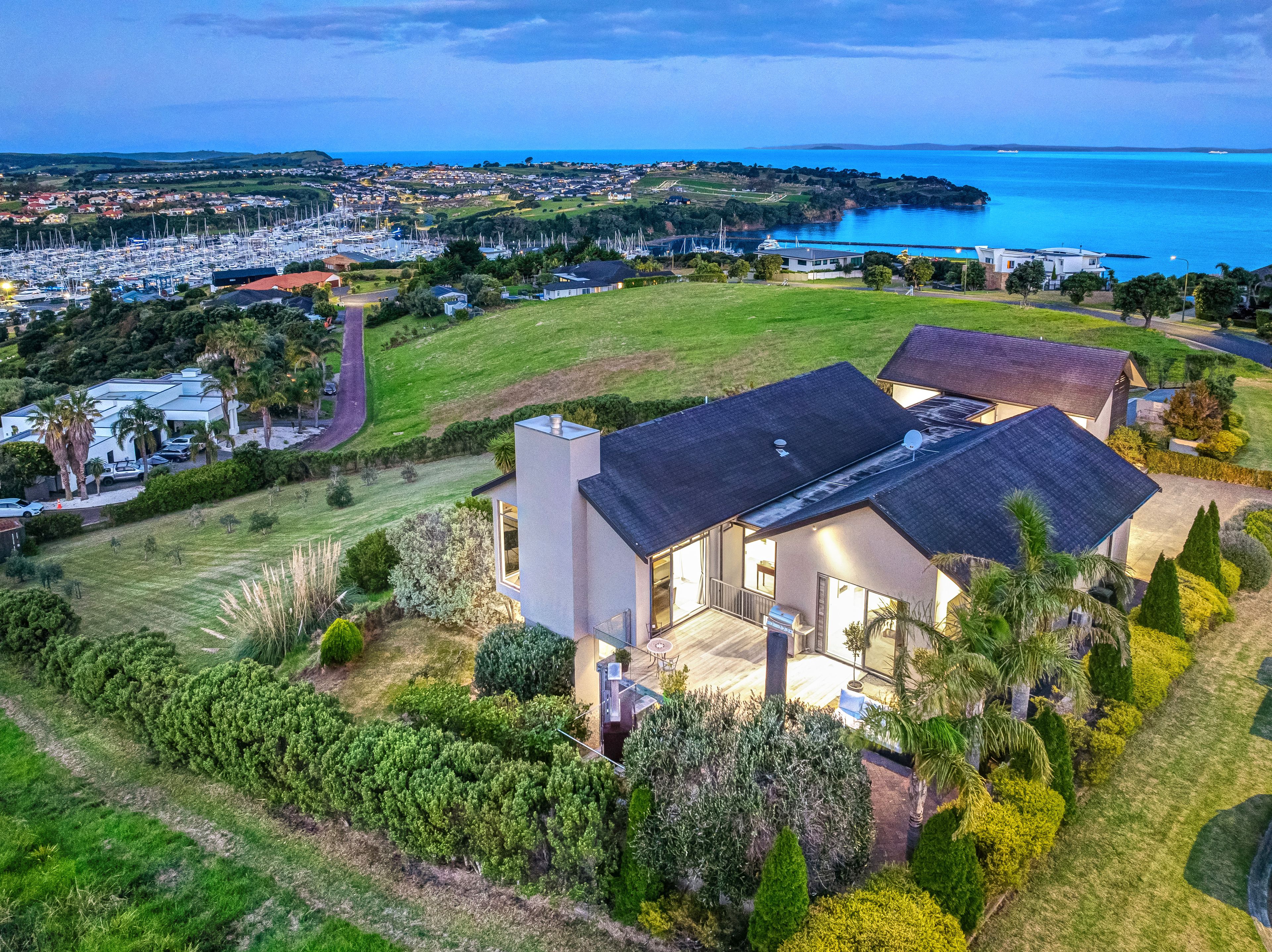15 Balboa Drive, Matakatia Bay, Rodney