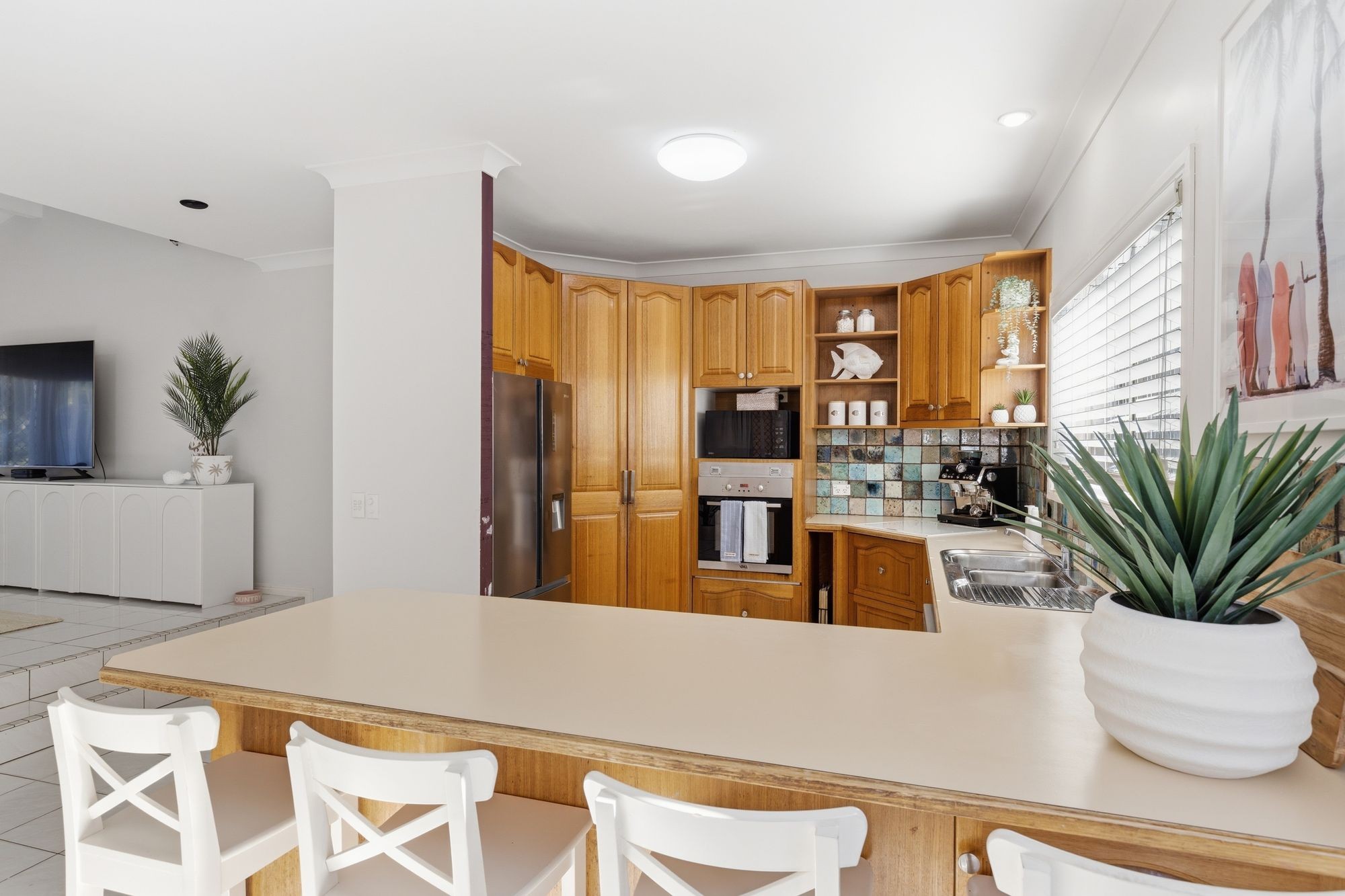 2 Poinsettia Crescent, Calamvale, QLD 4116