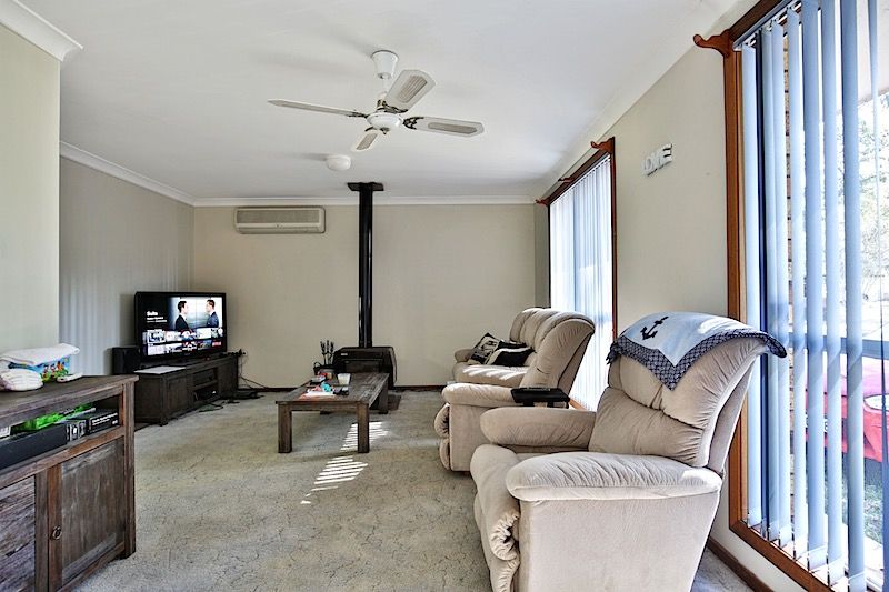 20b Woollamia Road, Falls Creek, NSW 2540