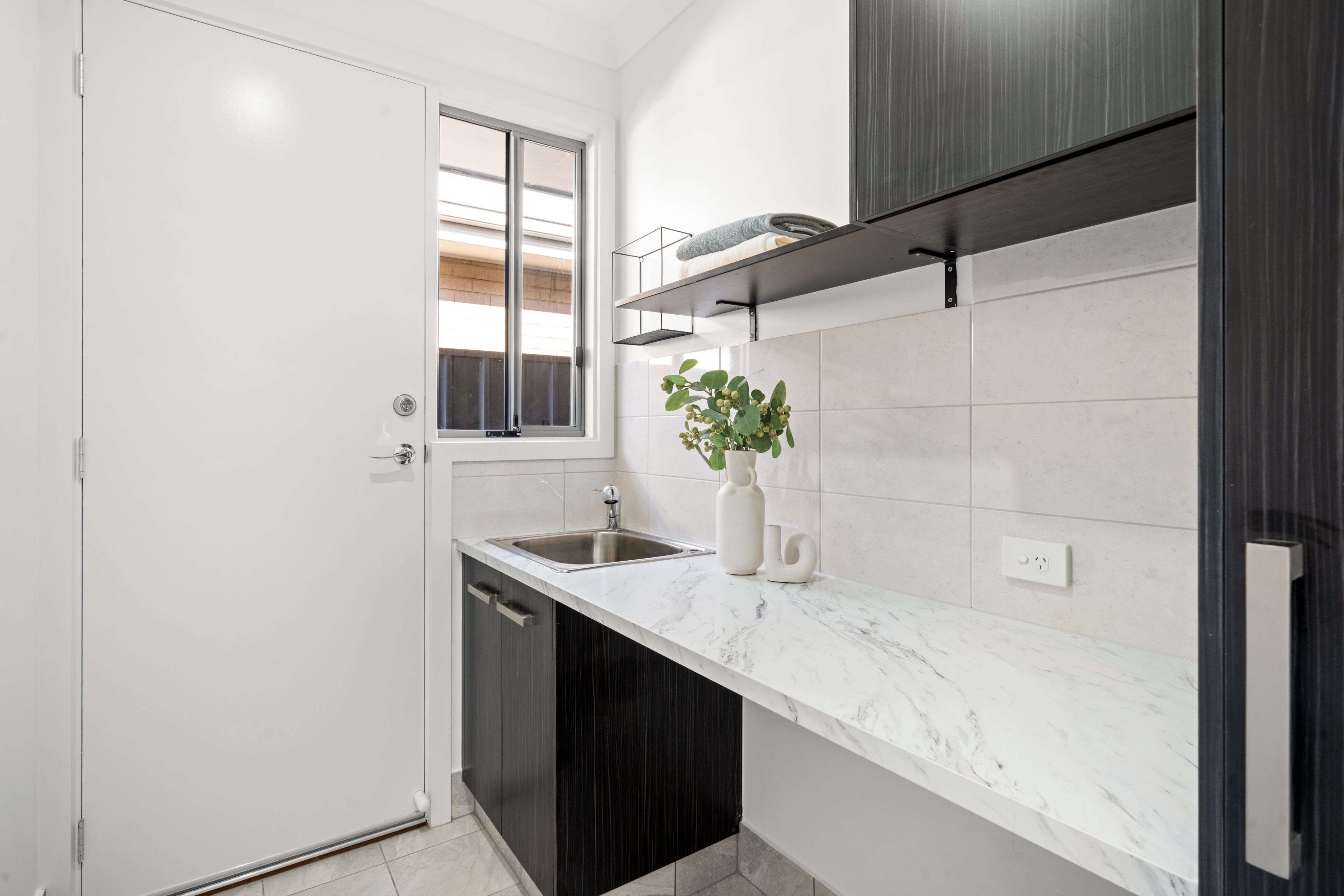 8 Malcolm Street — photo 15 of 21