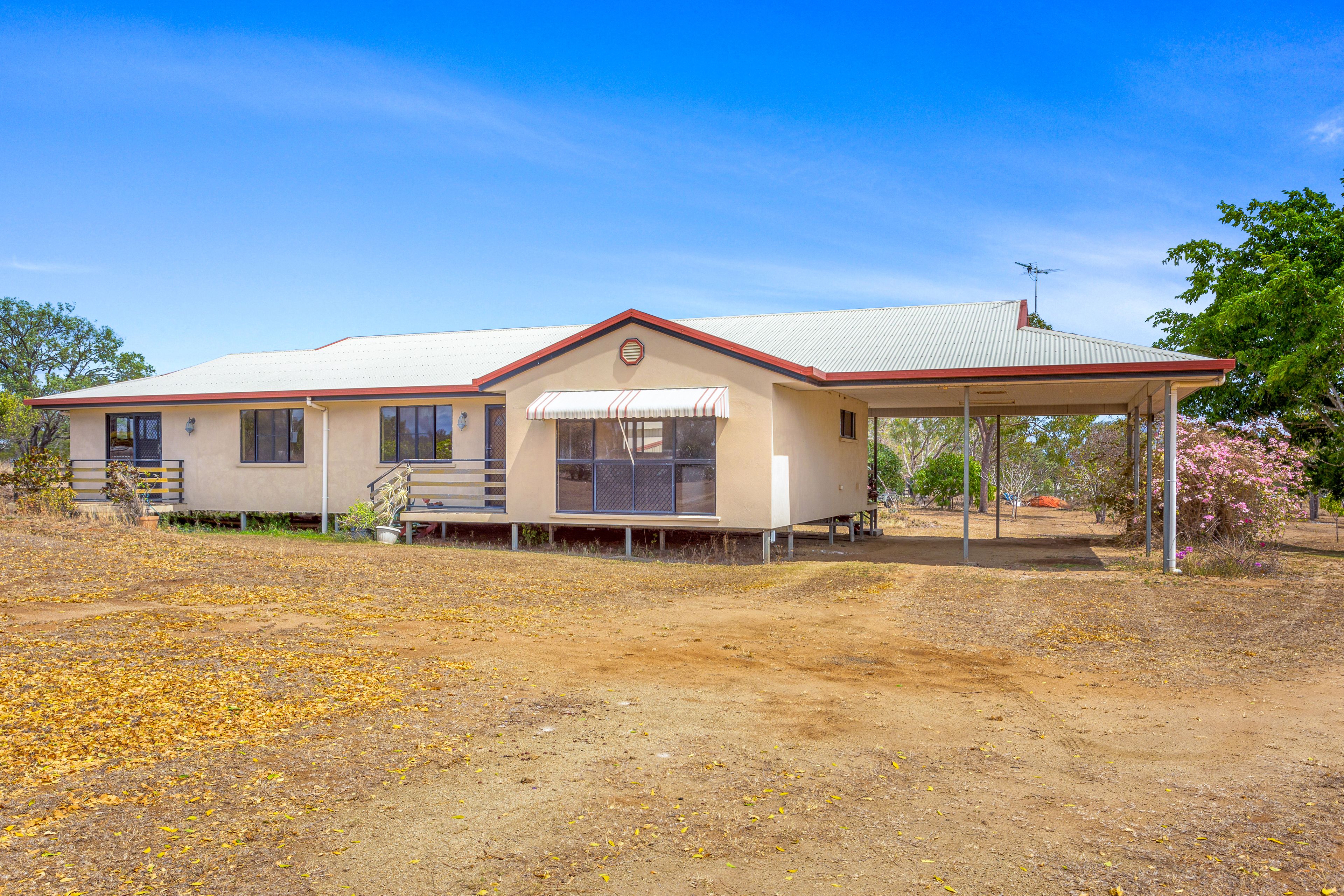 88 Windsor Street, Gracemere, QLD 4702 Sold Acreage/SemiRural Ray