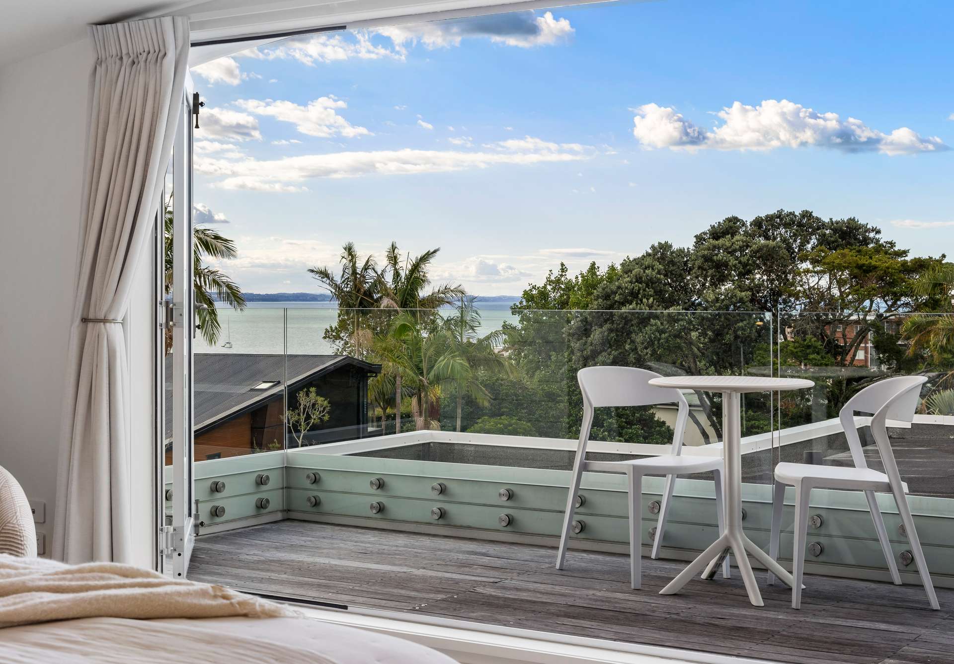 42 Ronaki Road photo 0