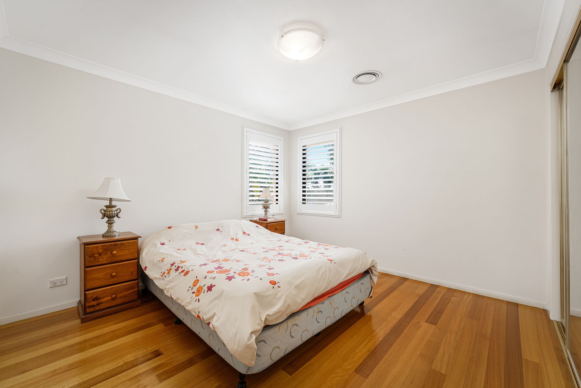 28 Eastern Road — photo 10 of 19