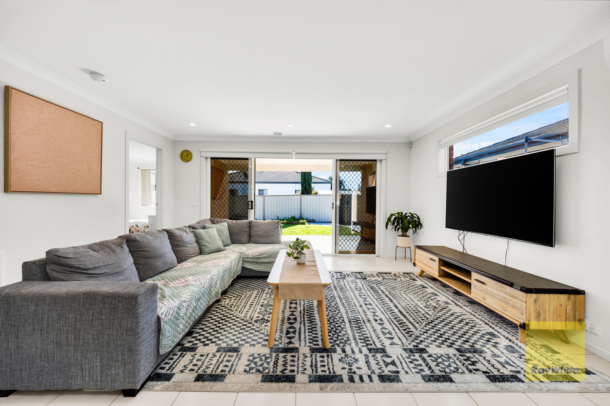 52 Parkvista Drive — photo 4 of 19