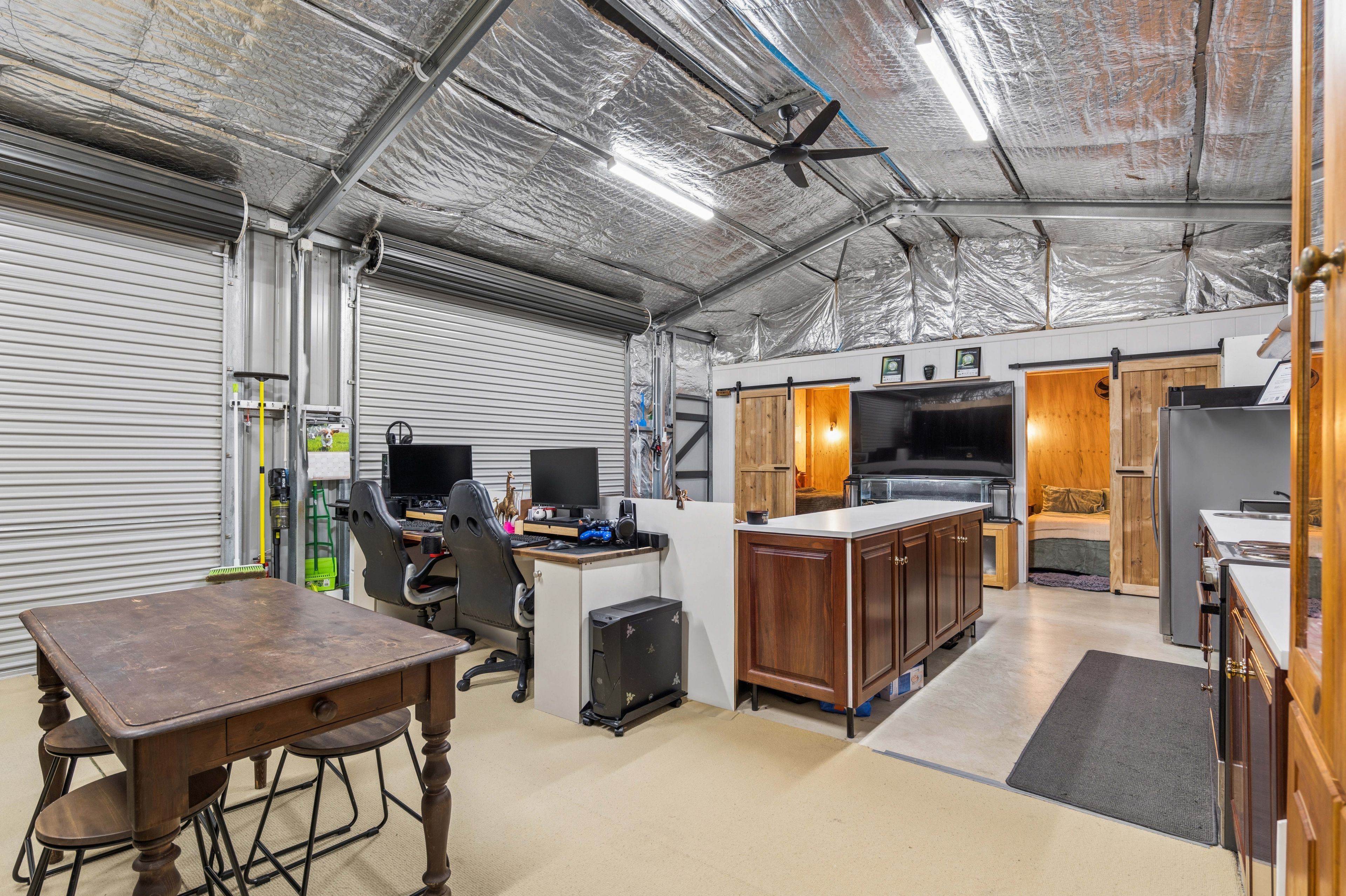 41C Alexandrina Drive — photo 8 of 16