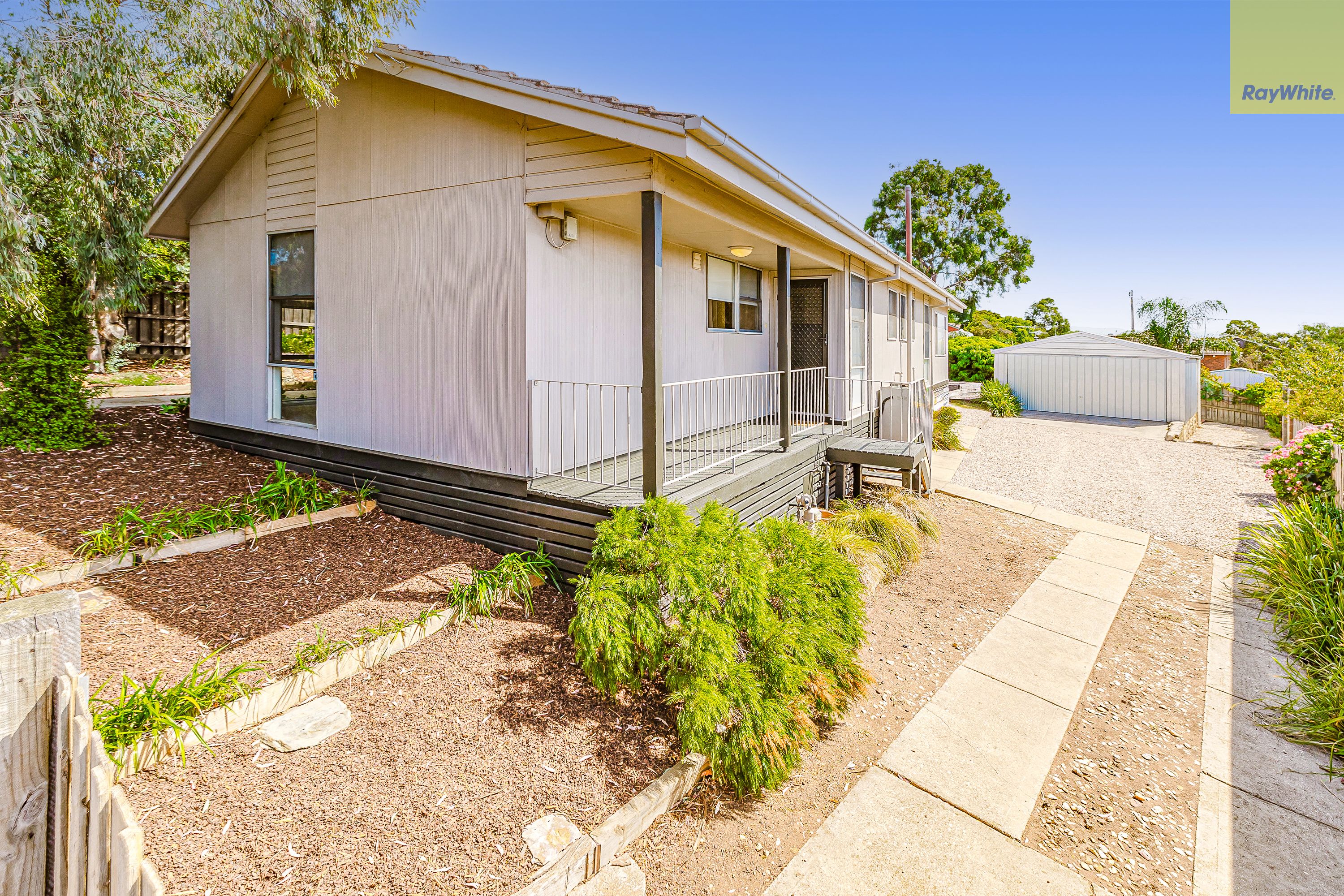 35 Lyle Street, Bacchus Marsh VIC 3340