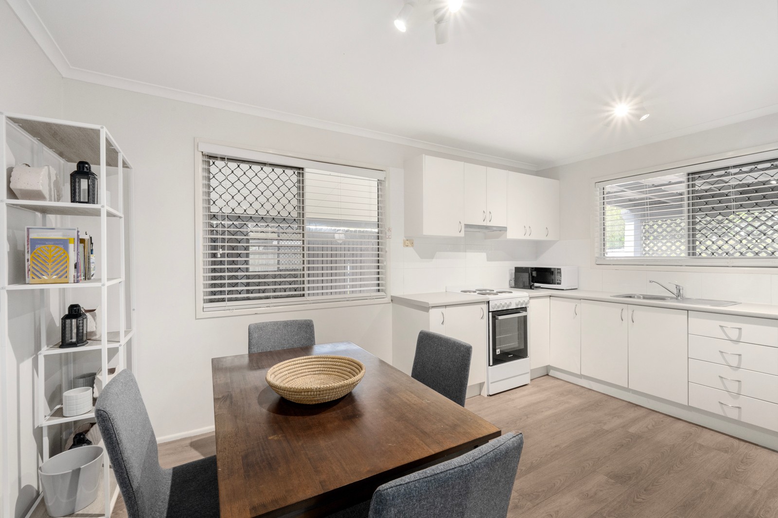 20 Sportsground Street, Redcliffe, QLD 4020