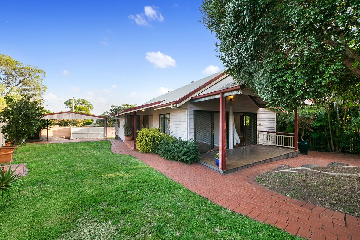 64 Currey Avenue, Moorooka, QLD 4105