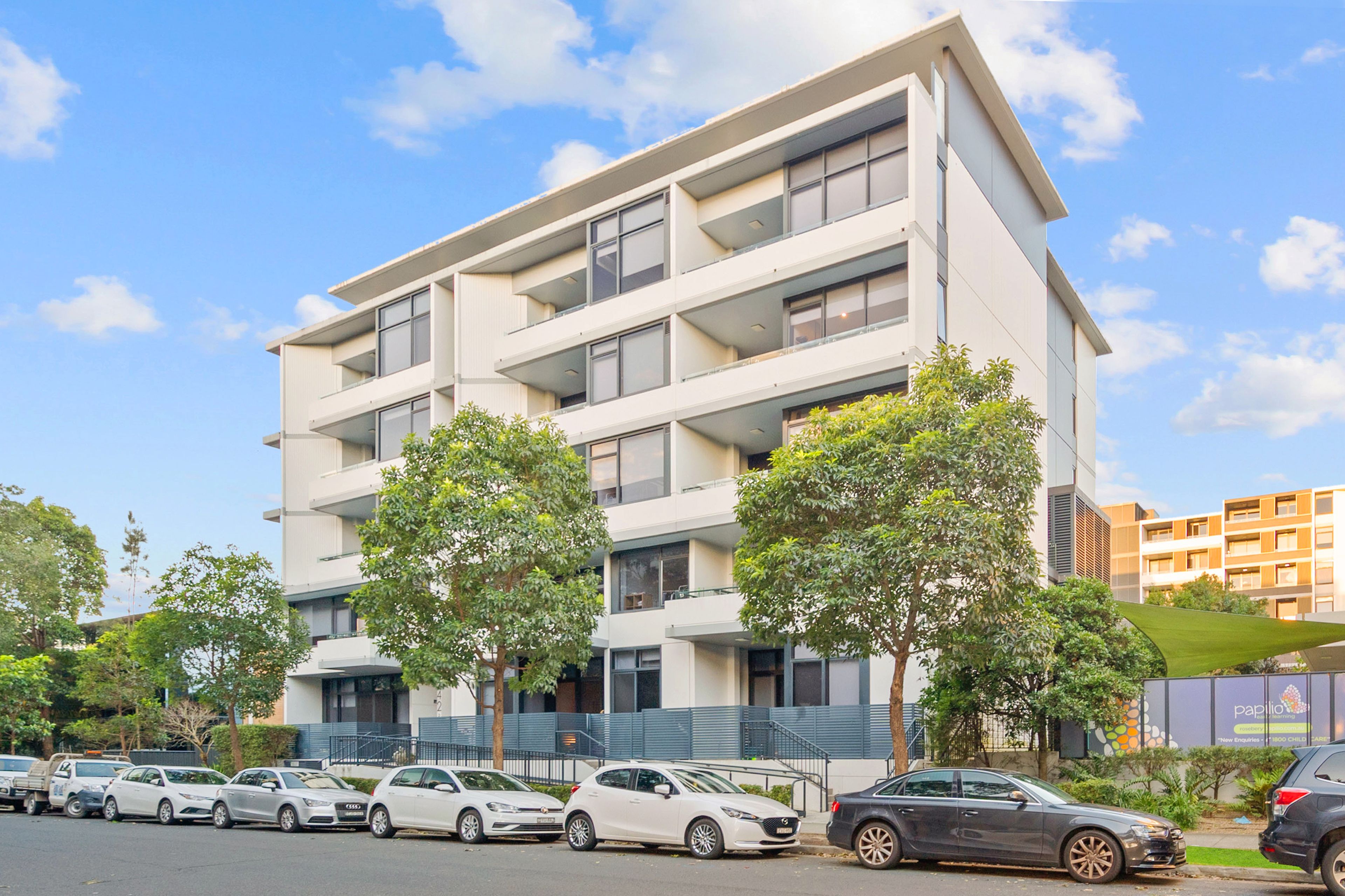 102 Dalmeny Avenue, Rosebery NSW 2018