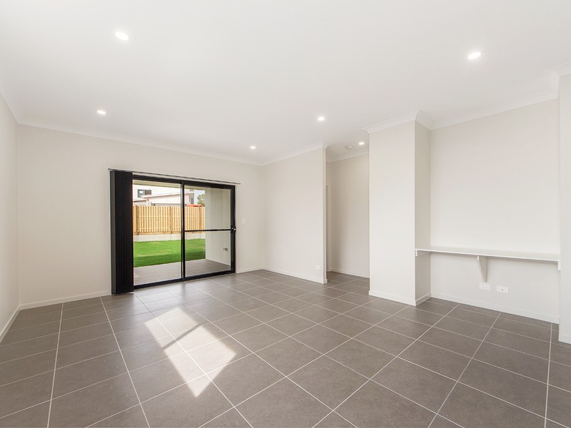 4 Spica Crescent, Coomera, QLD 4209