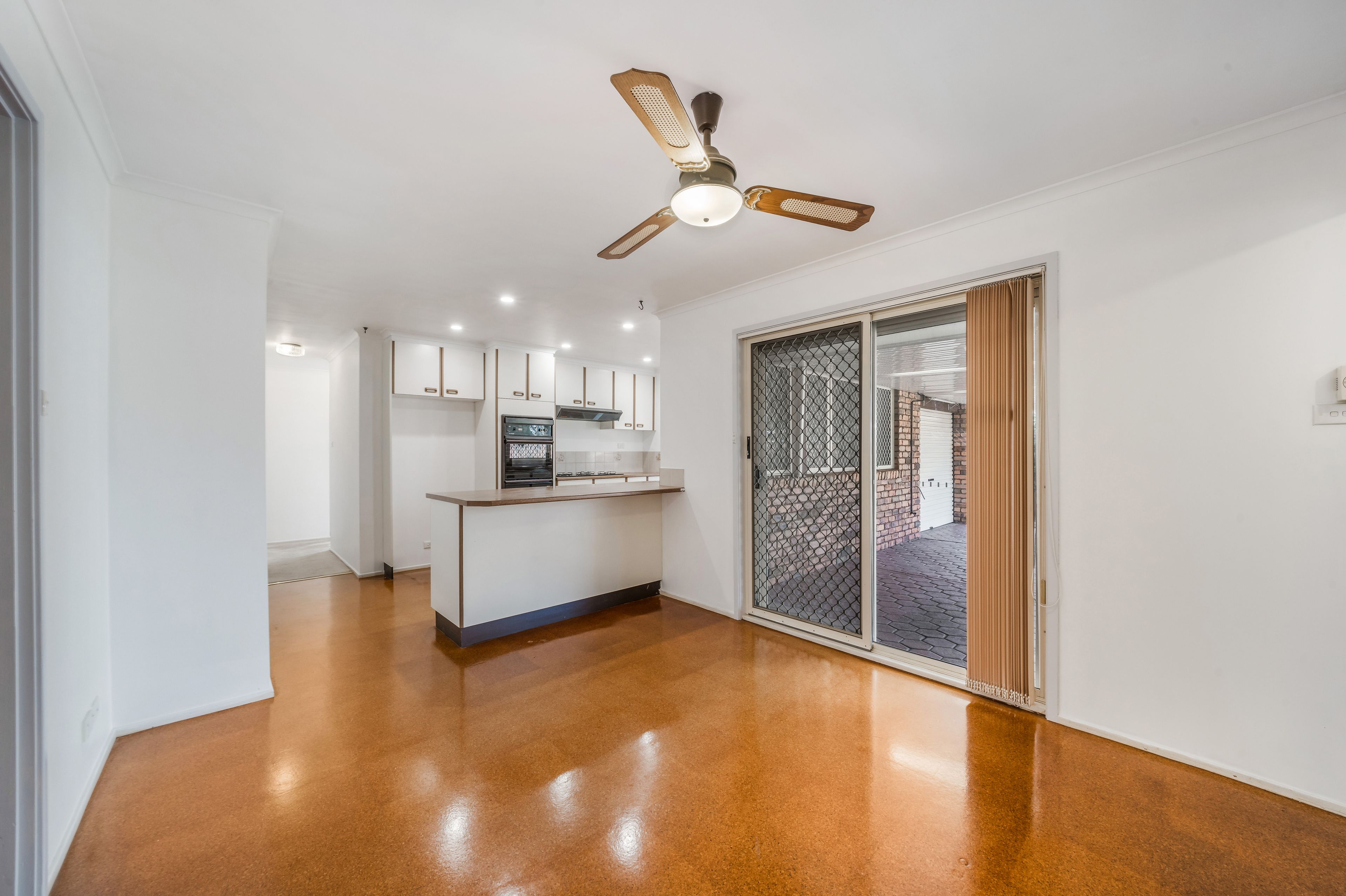 8 Flinders Crescent — photo 12 of 23