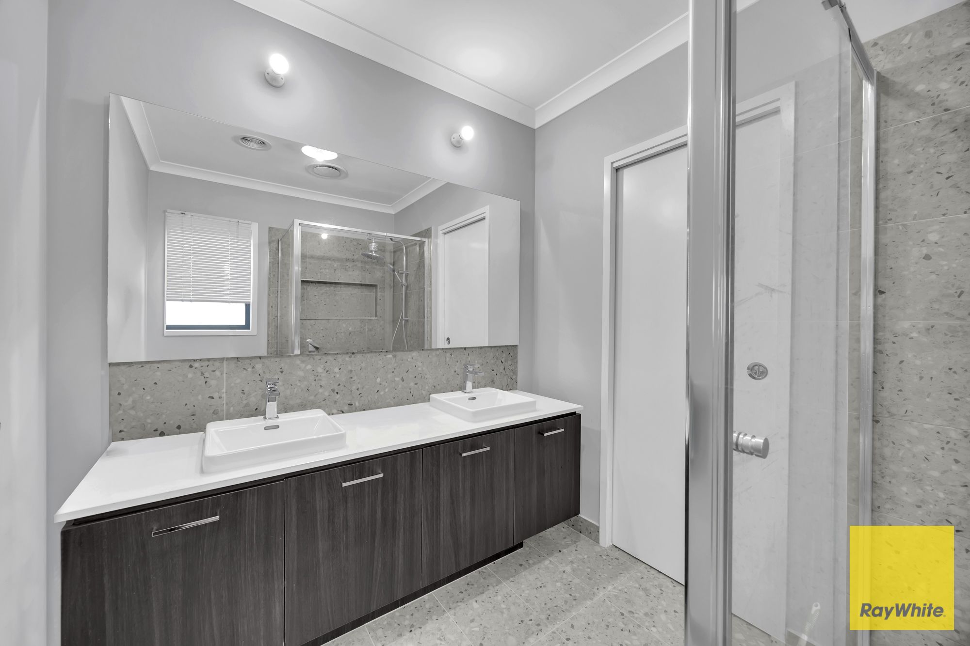 280 Spring Street — photo 5 of 24