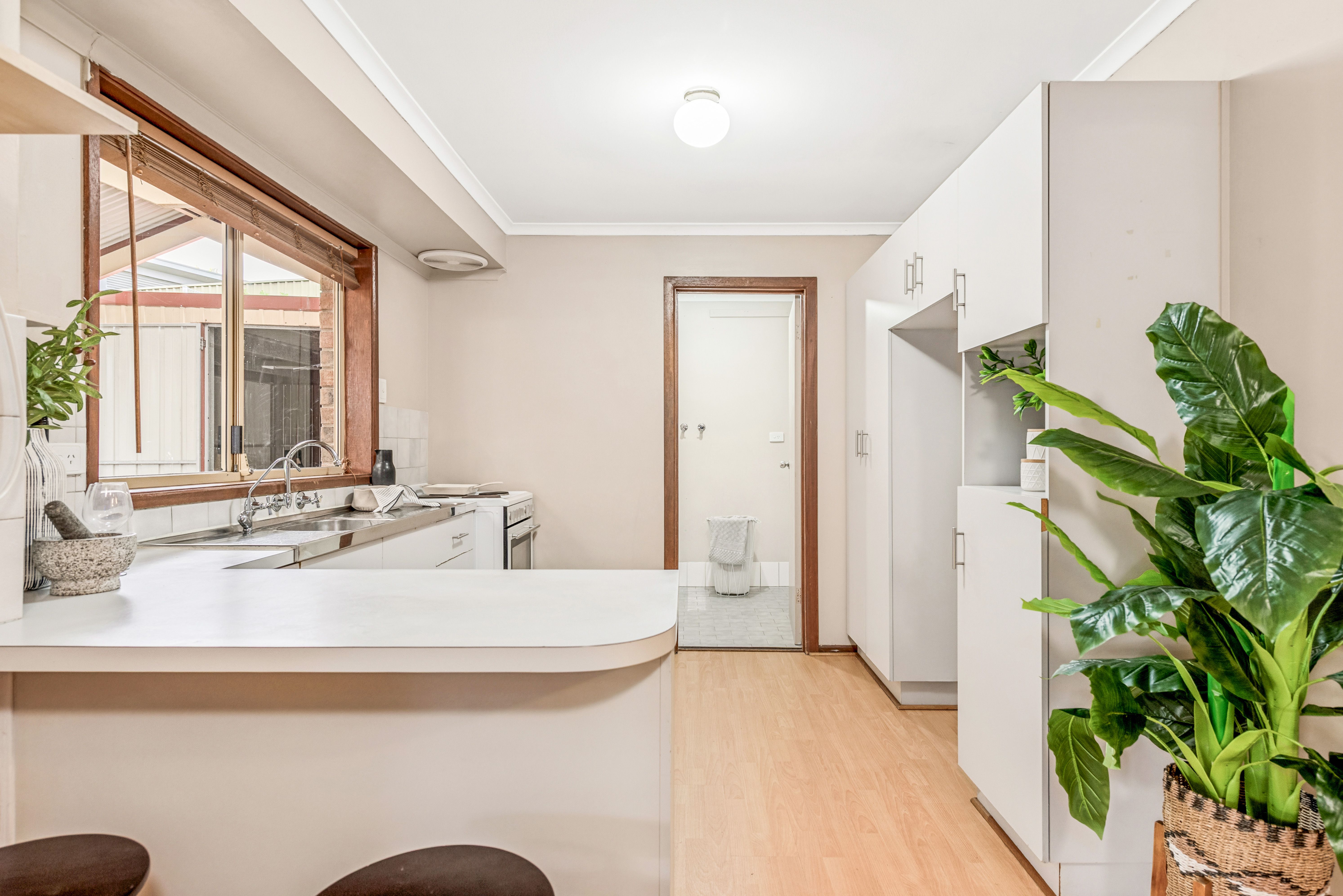 50 Sherebrooke Boulevard — photo 11 of 23