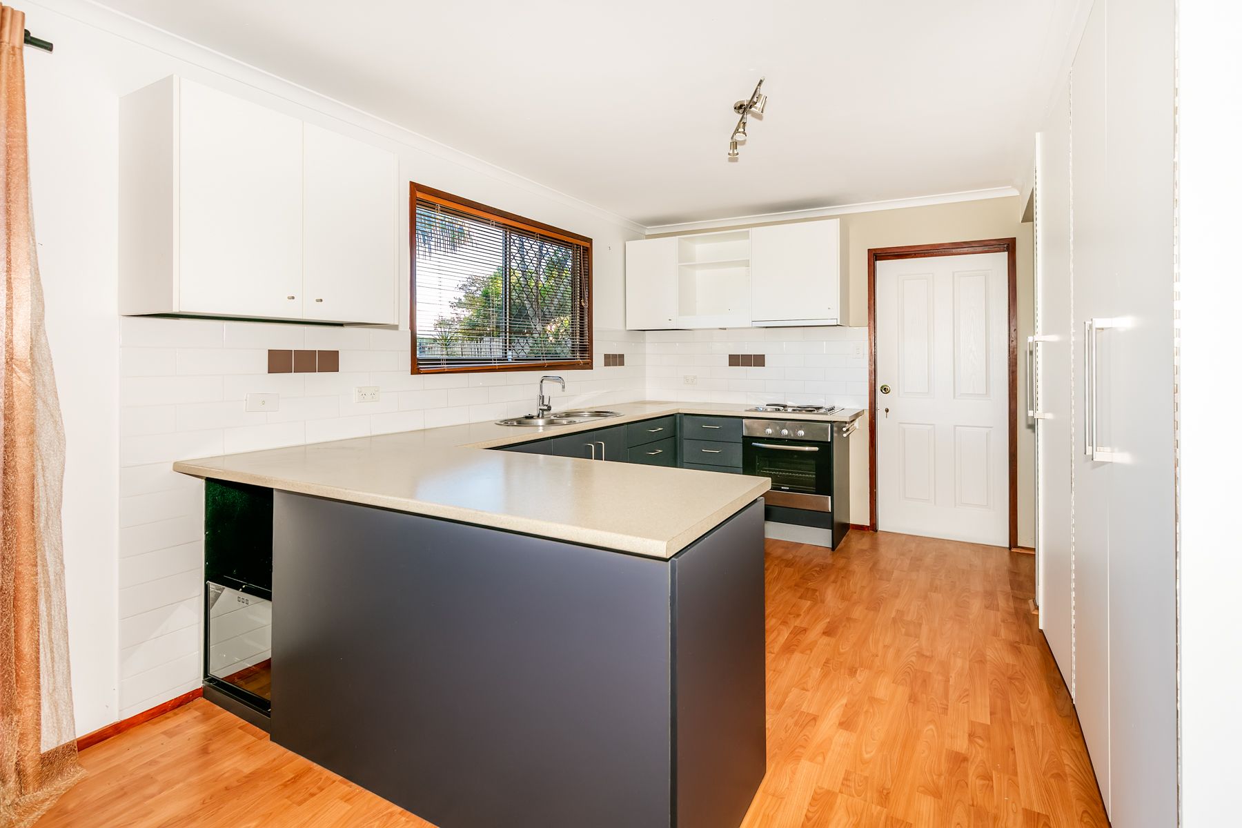 6/7 Albert Street, Eagleby, QLD 4207