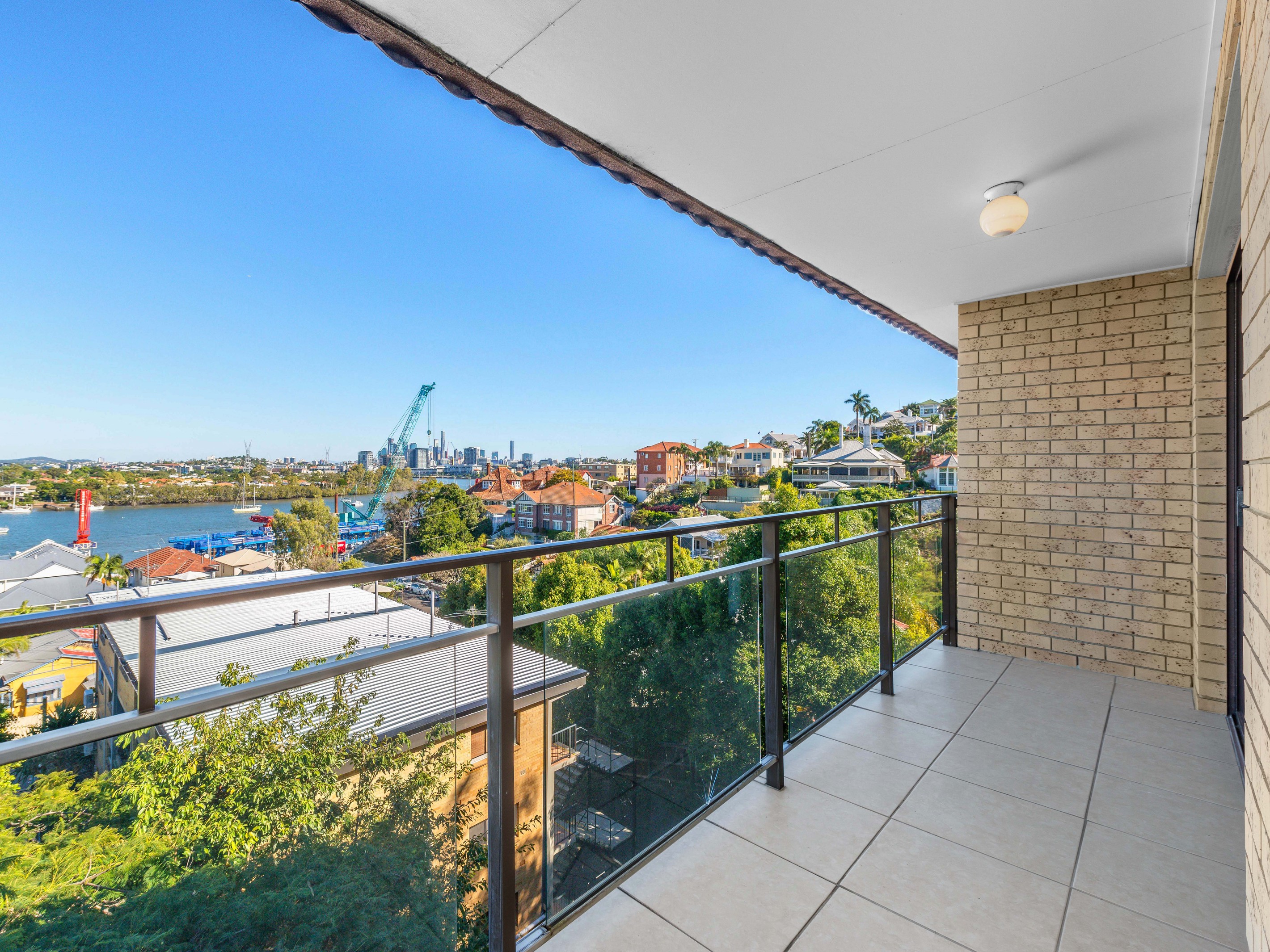 8/24A Crescent Road, Hamilton, QLD 4007