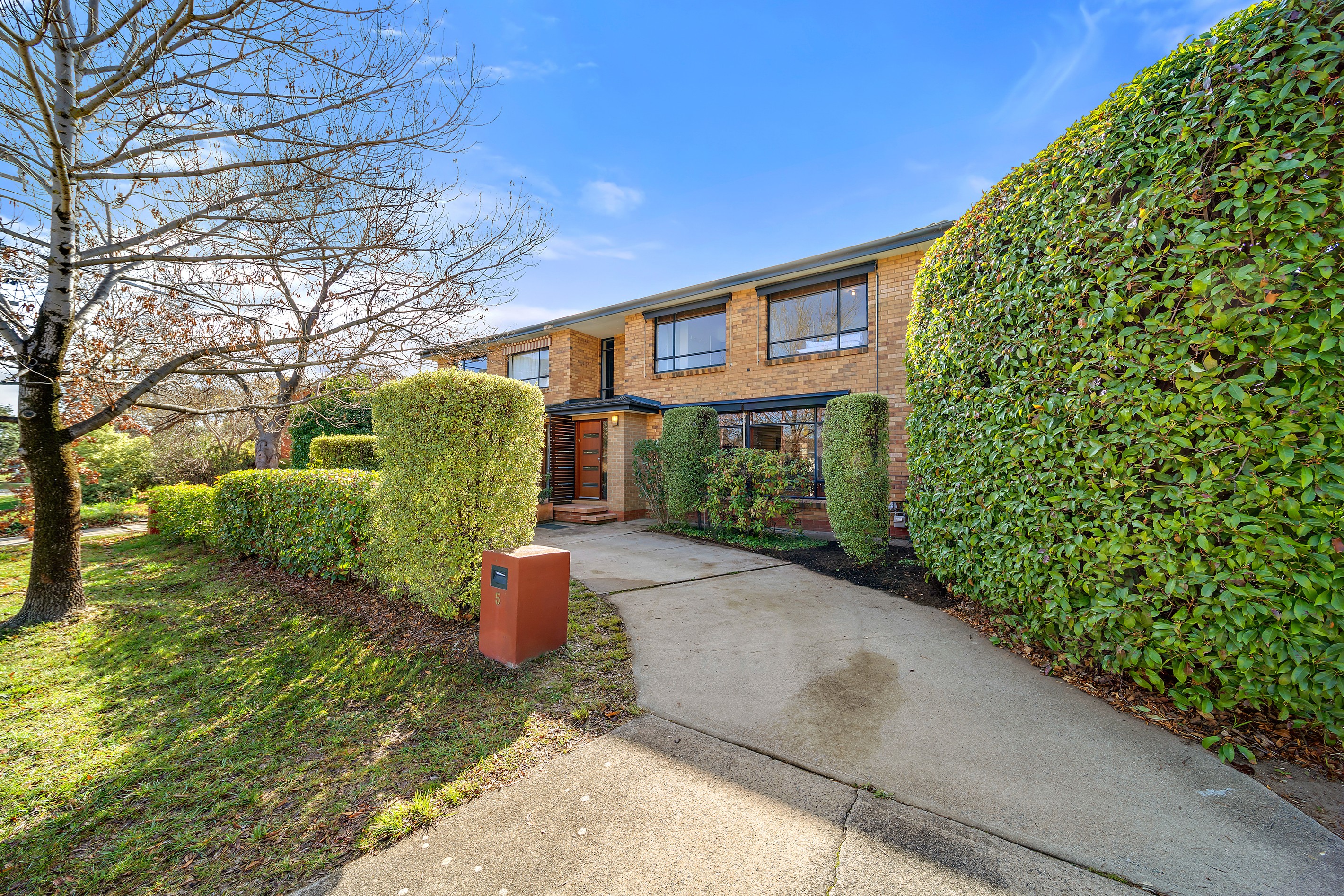 5 Coxen Street, Hughes, ACT 2605