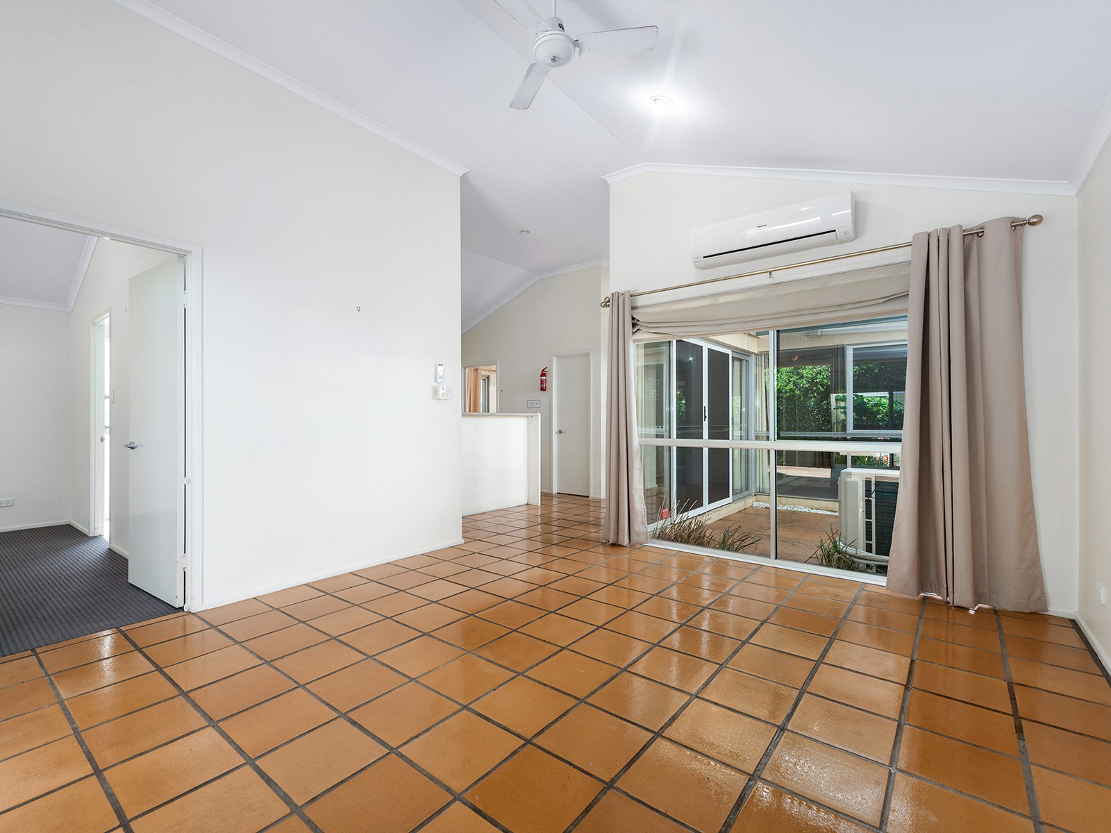 139a Long Street East, Graceville, QLD 4075