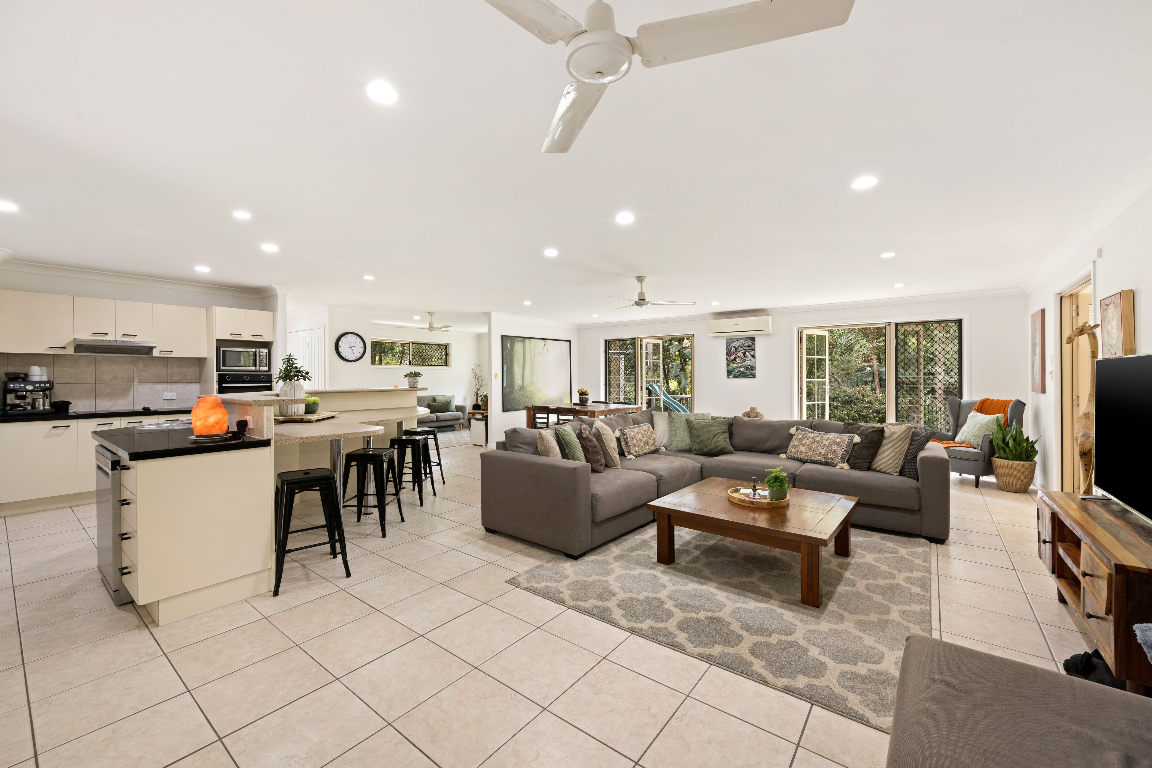 7 Timberdale Court — photo 6 of 28