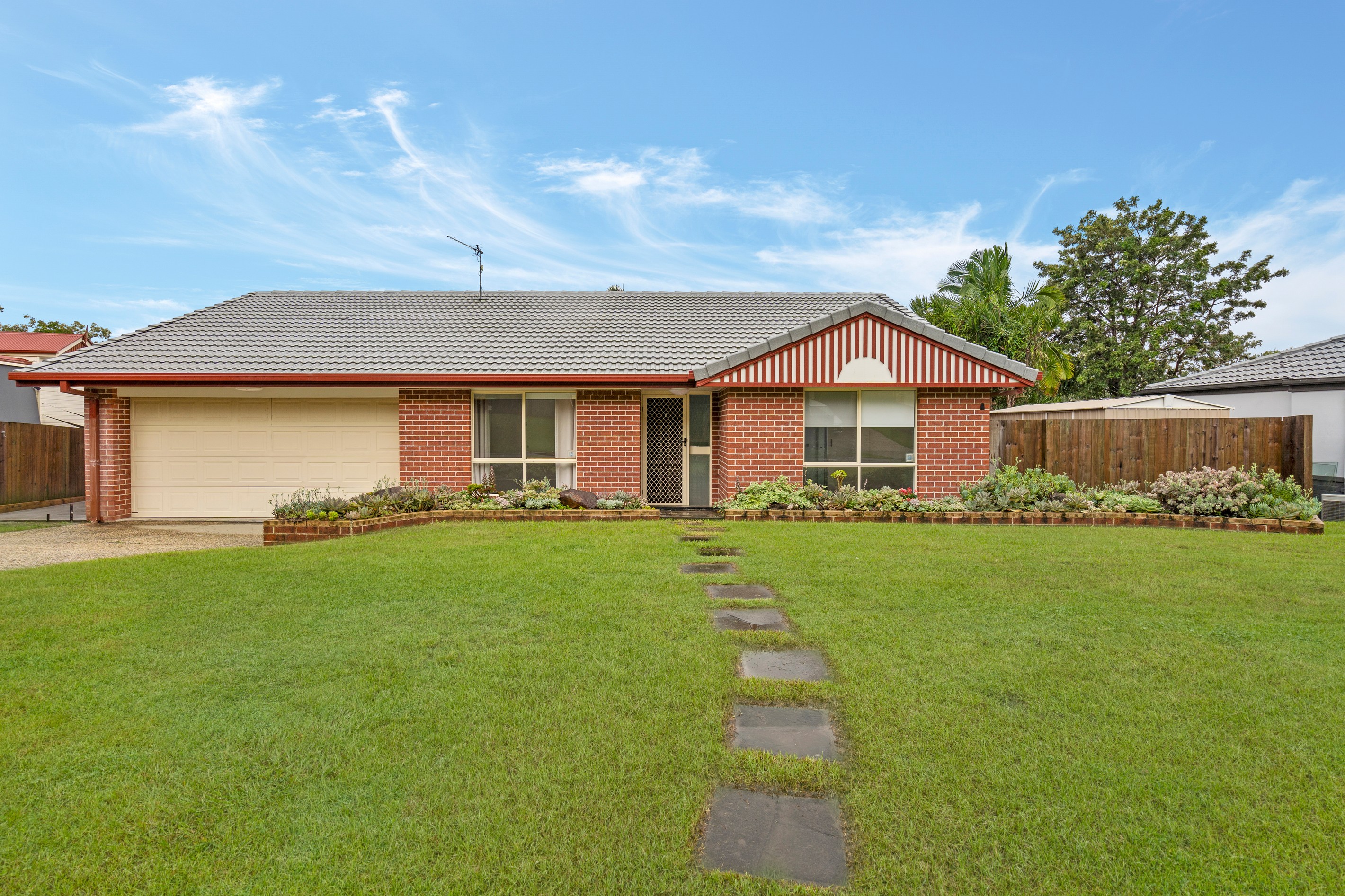 7 Winslow Court, Oxenford, QLD 4210
