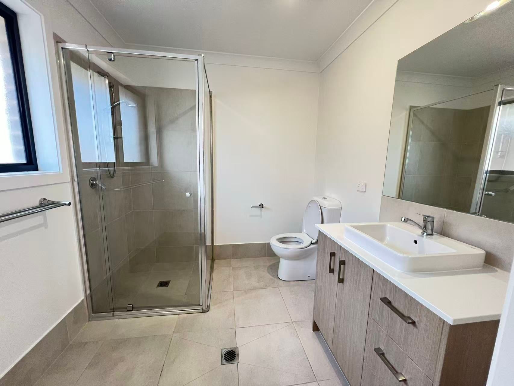 66 Tuckeroo Street — photo 9 of 17