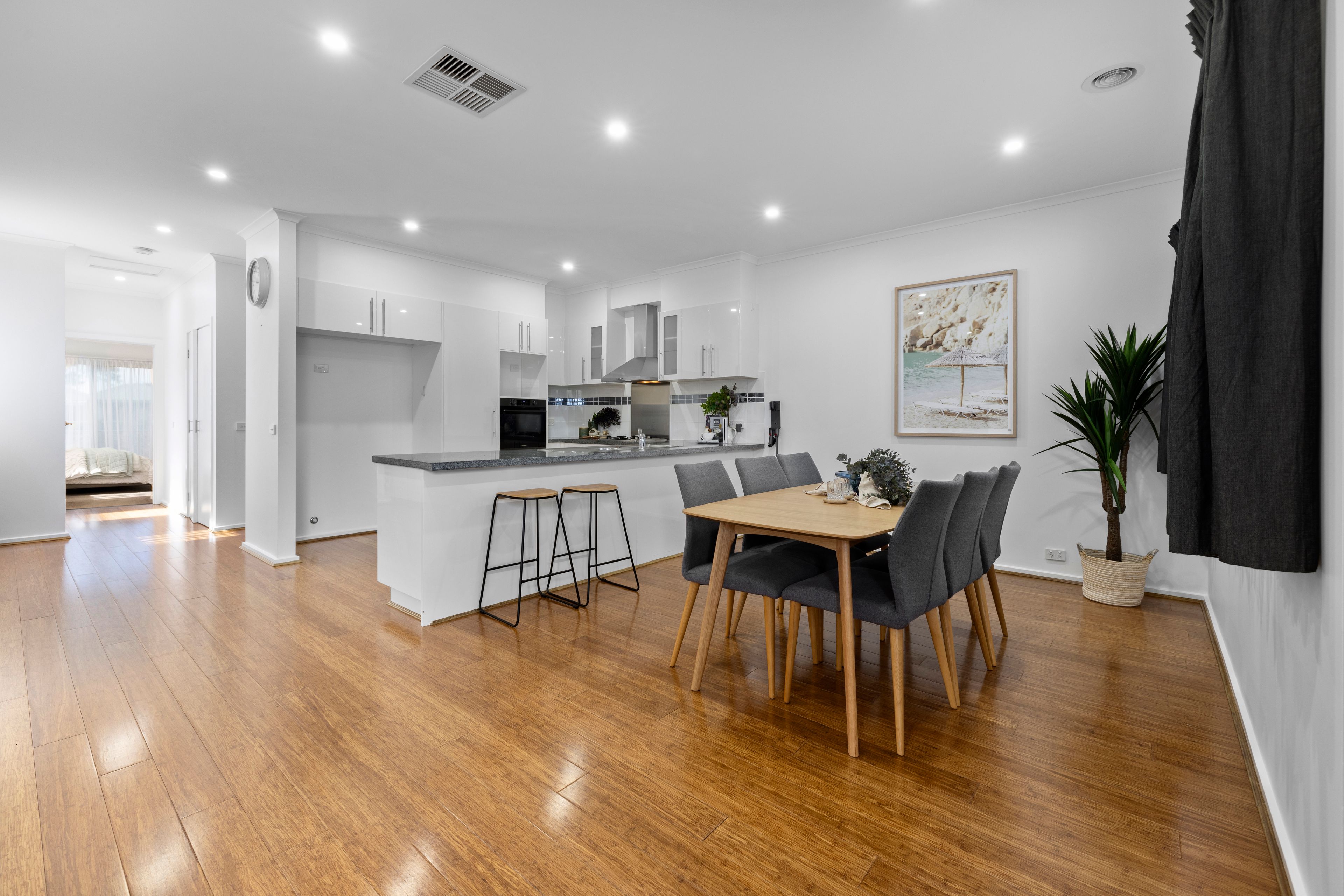 3 Wolstenholme Gardens — photo 7 of 21
