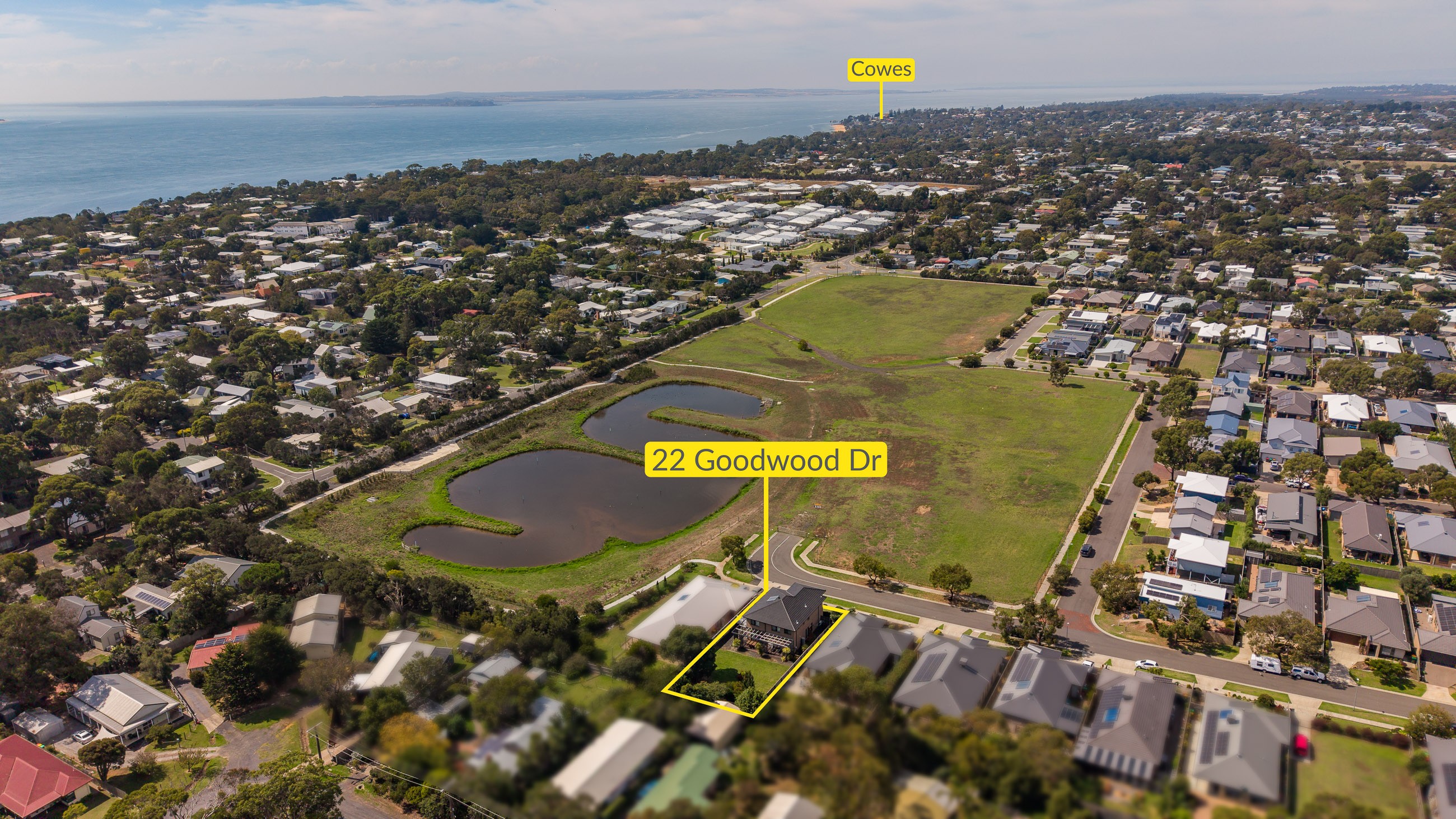 22 Goodwood Drive, Cowes, VIC 3922