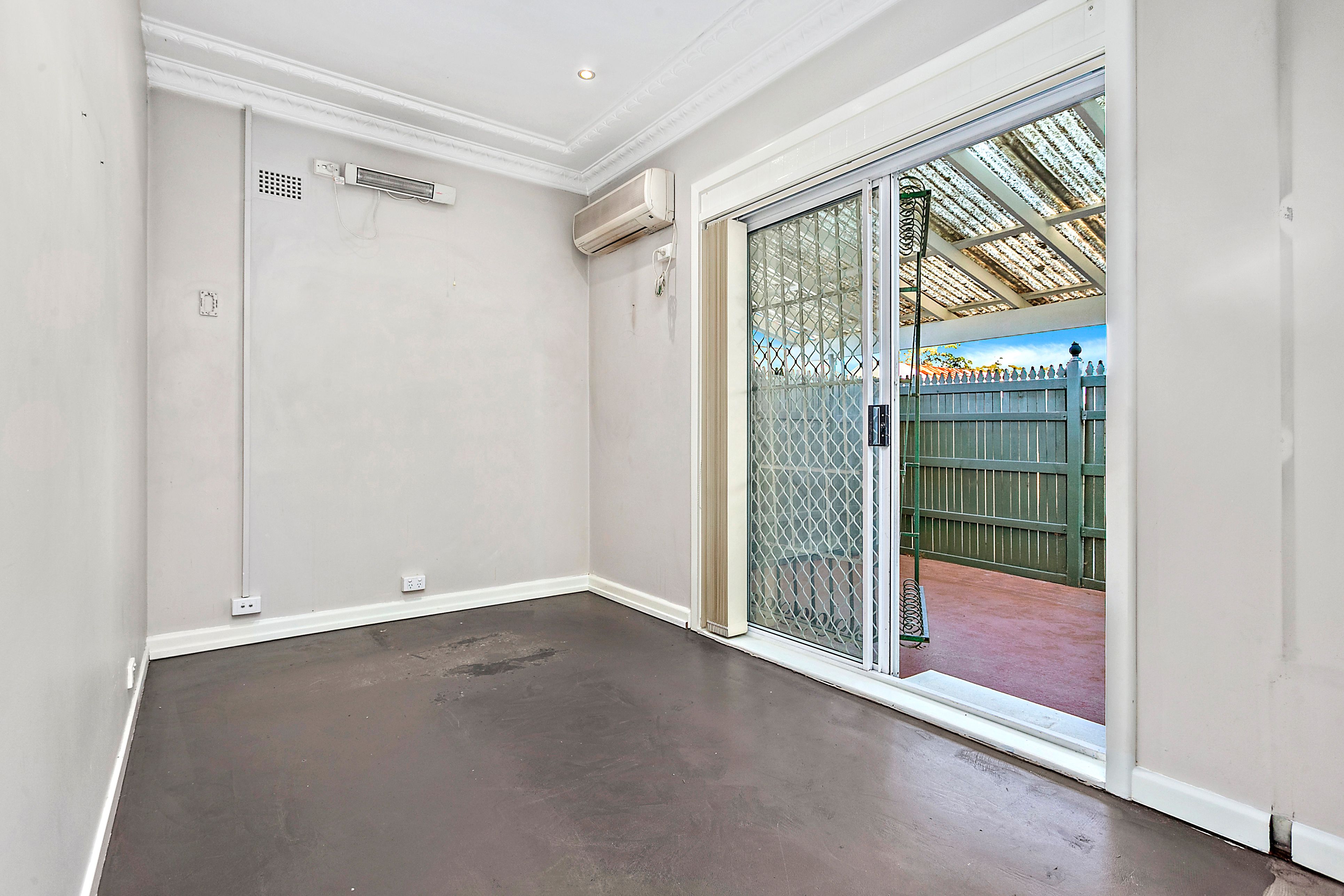 1/4 Creamery Road, Albion Park Rail, NSW 2527