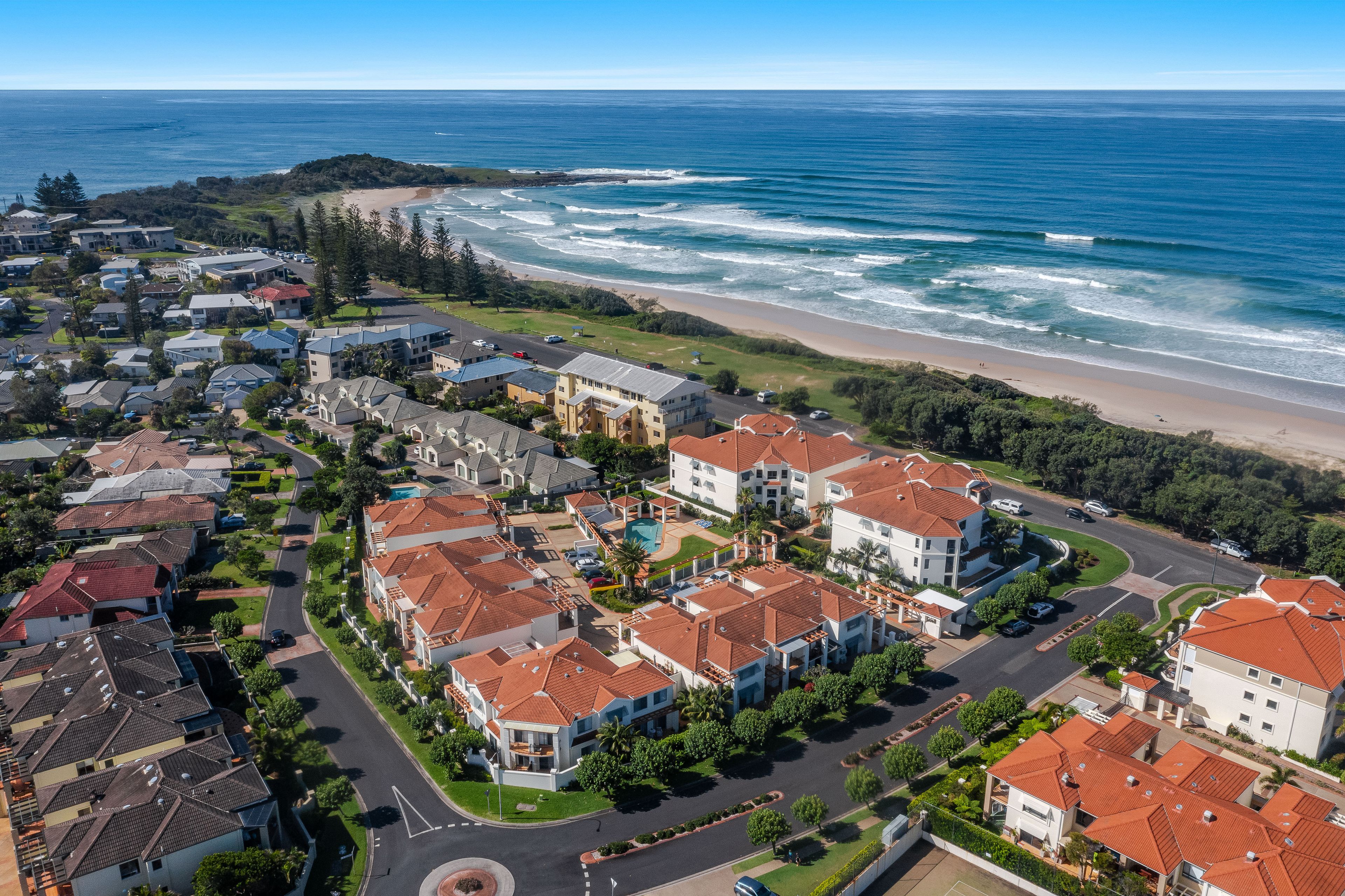 18-19 Pacific Parade, Yamba NSW 2464