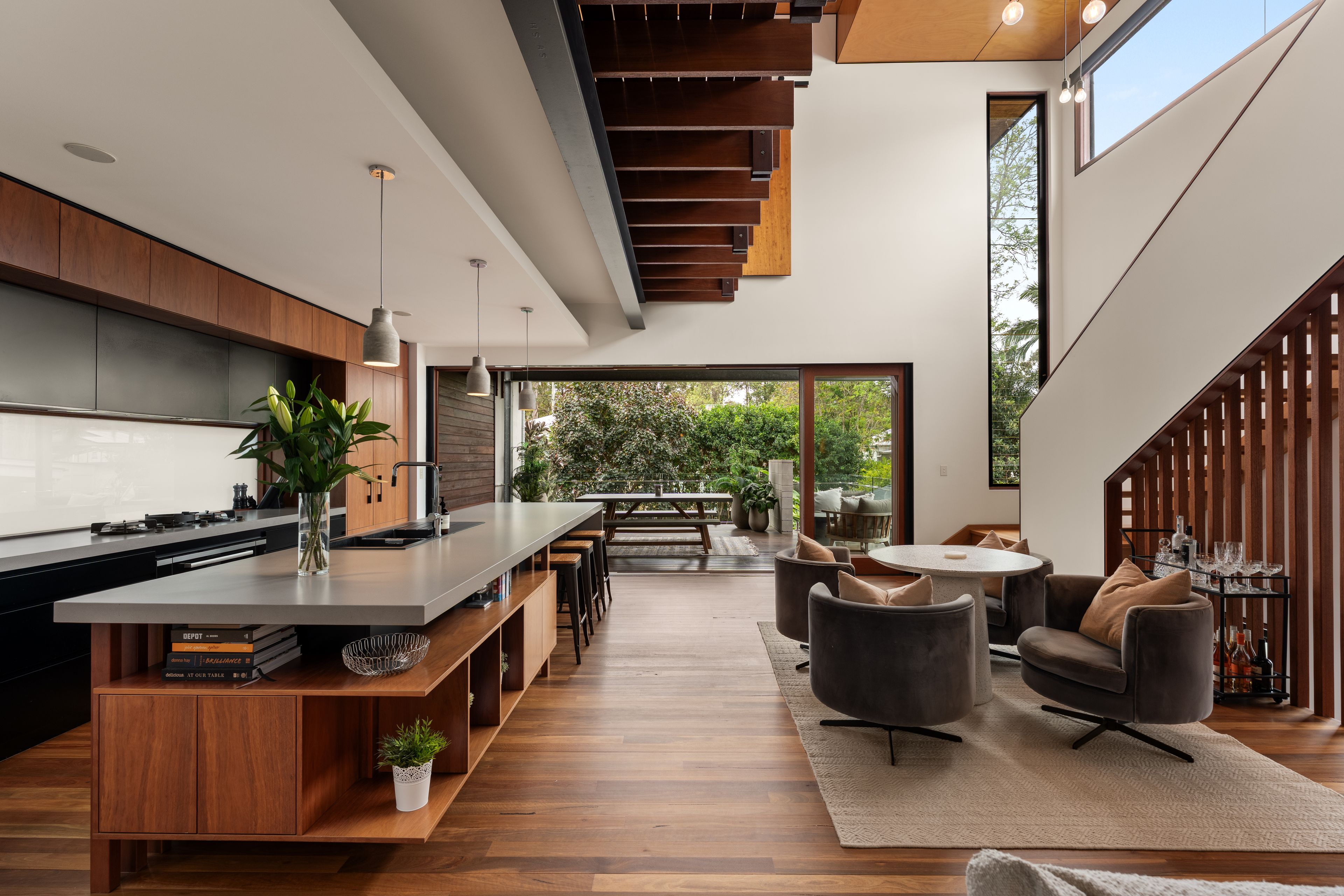 32 Rawson Street — photo 2 of 19