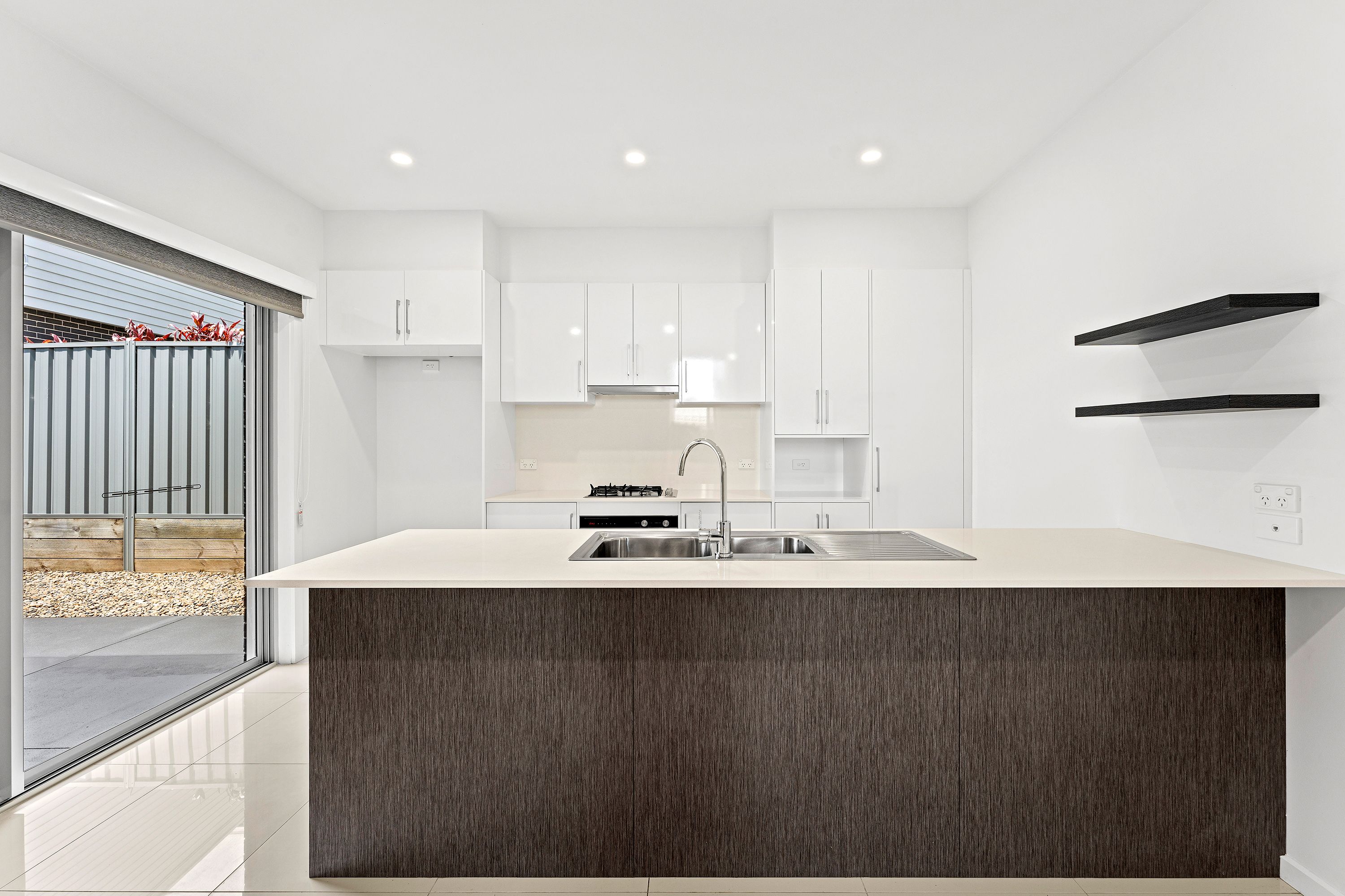 15 Glades Parkway, Shell Cove, NSW 2529