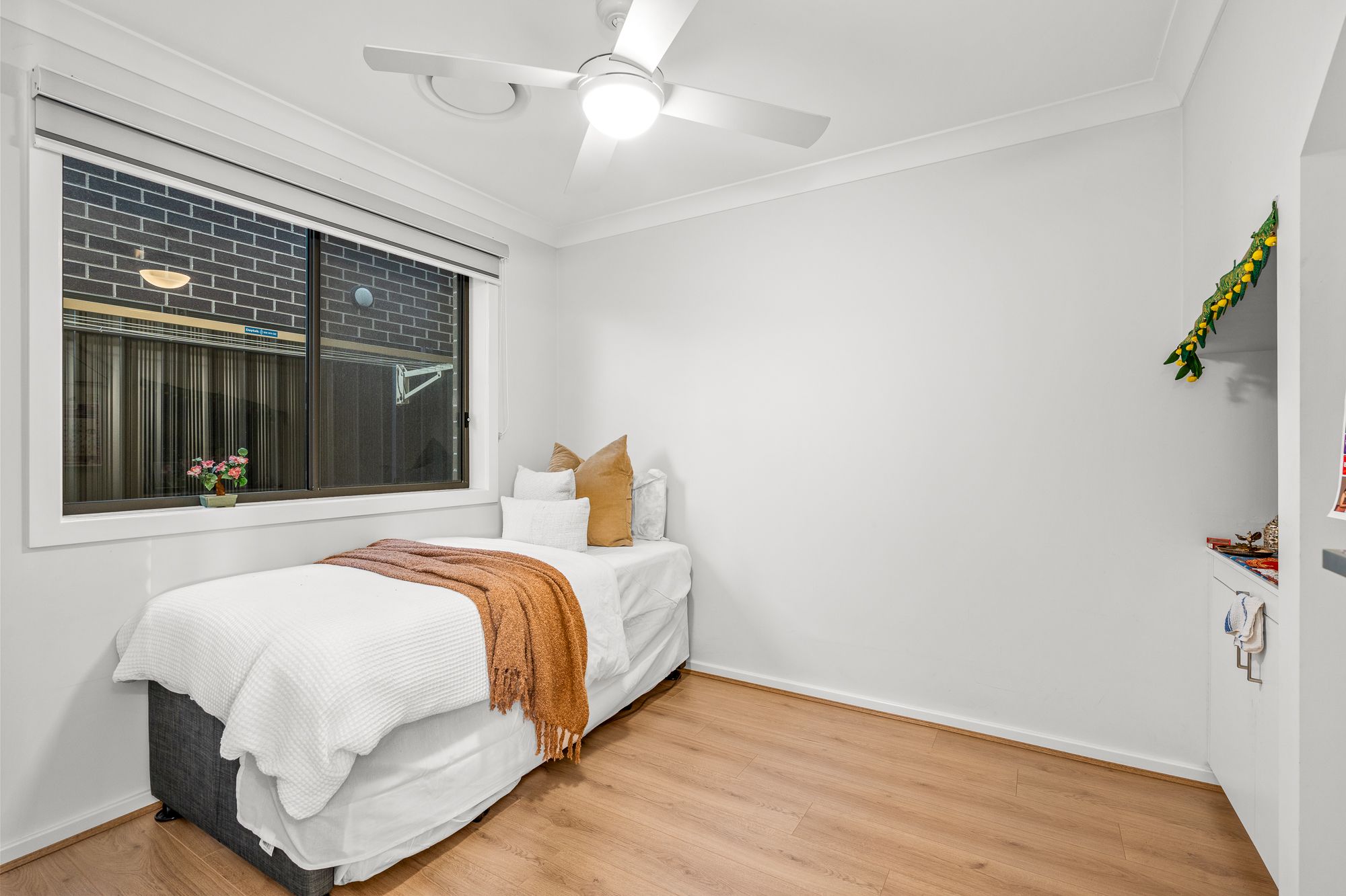60B Brookfield Street — photo 5 of 14