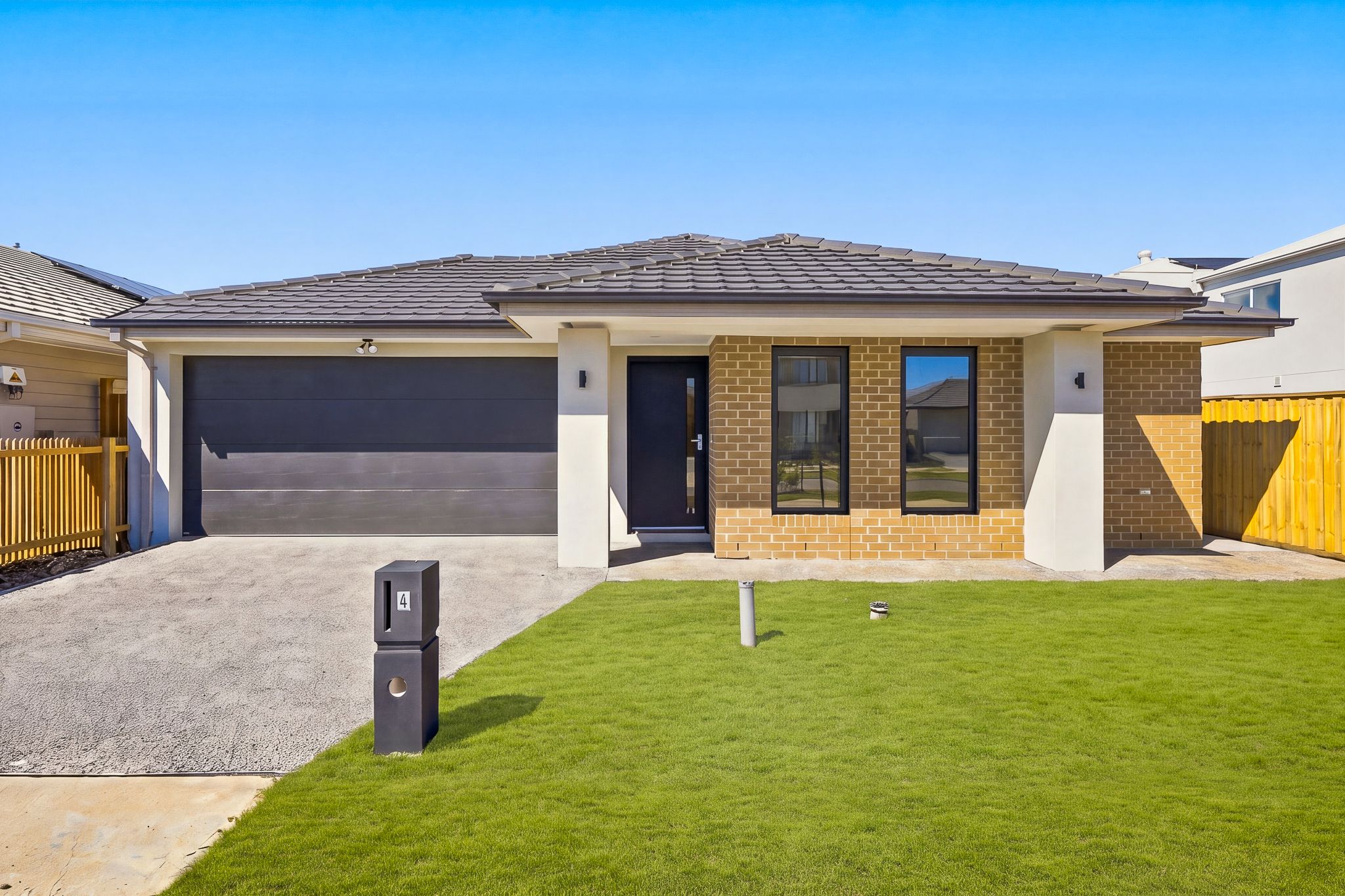 4 Dromore Avenue — photo from Ray White Cranbourne