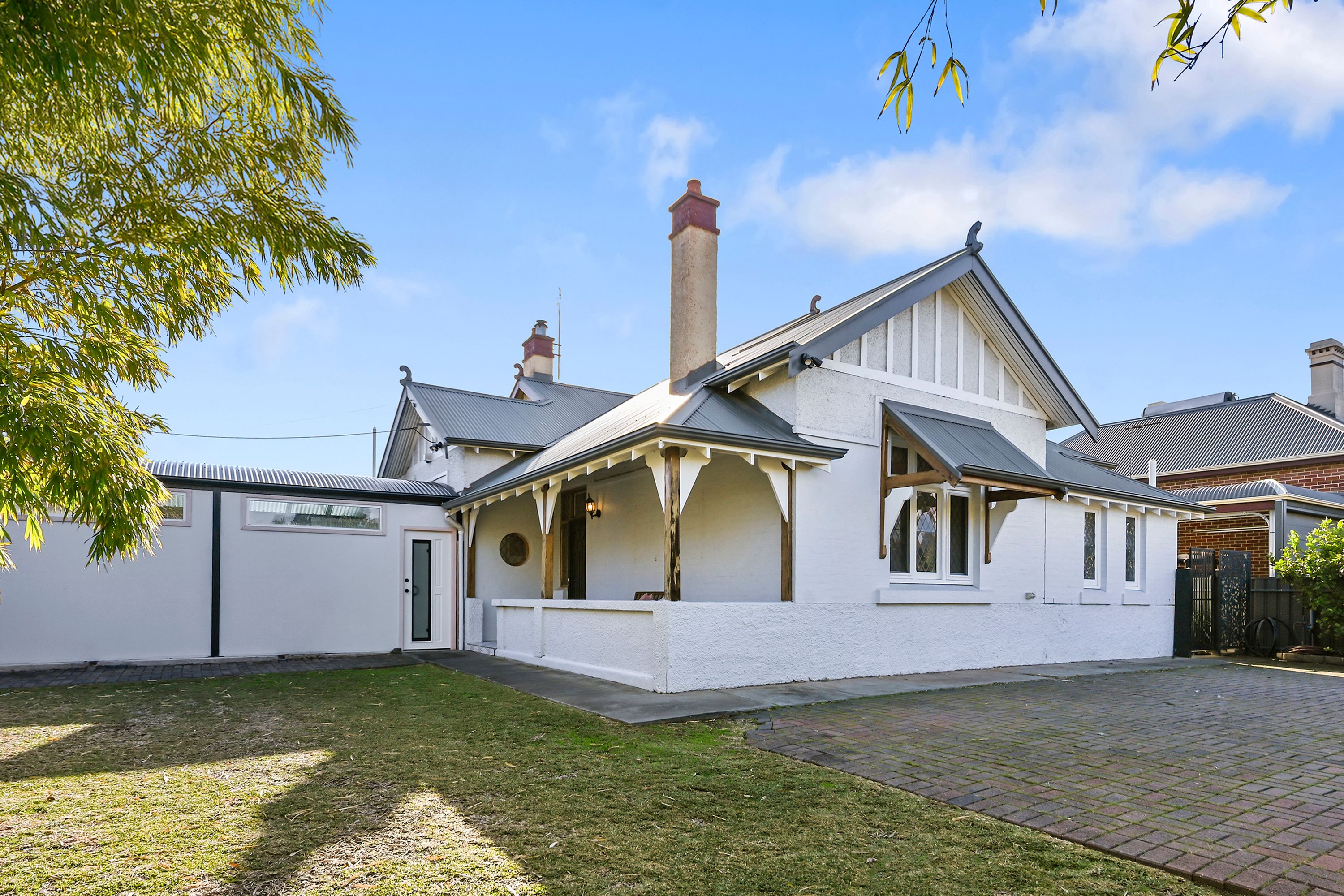 471 Military Road — photo from Ray White Semaphore