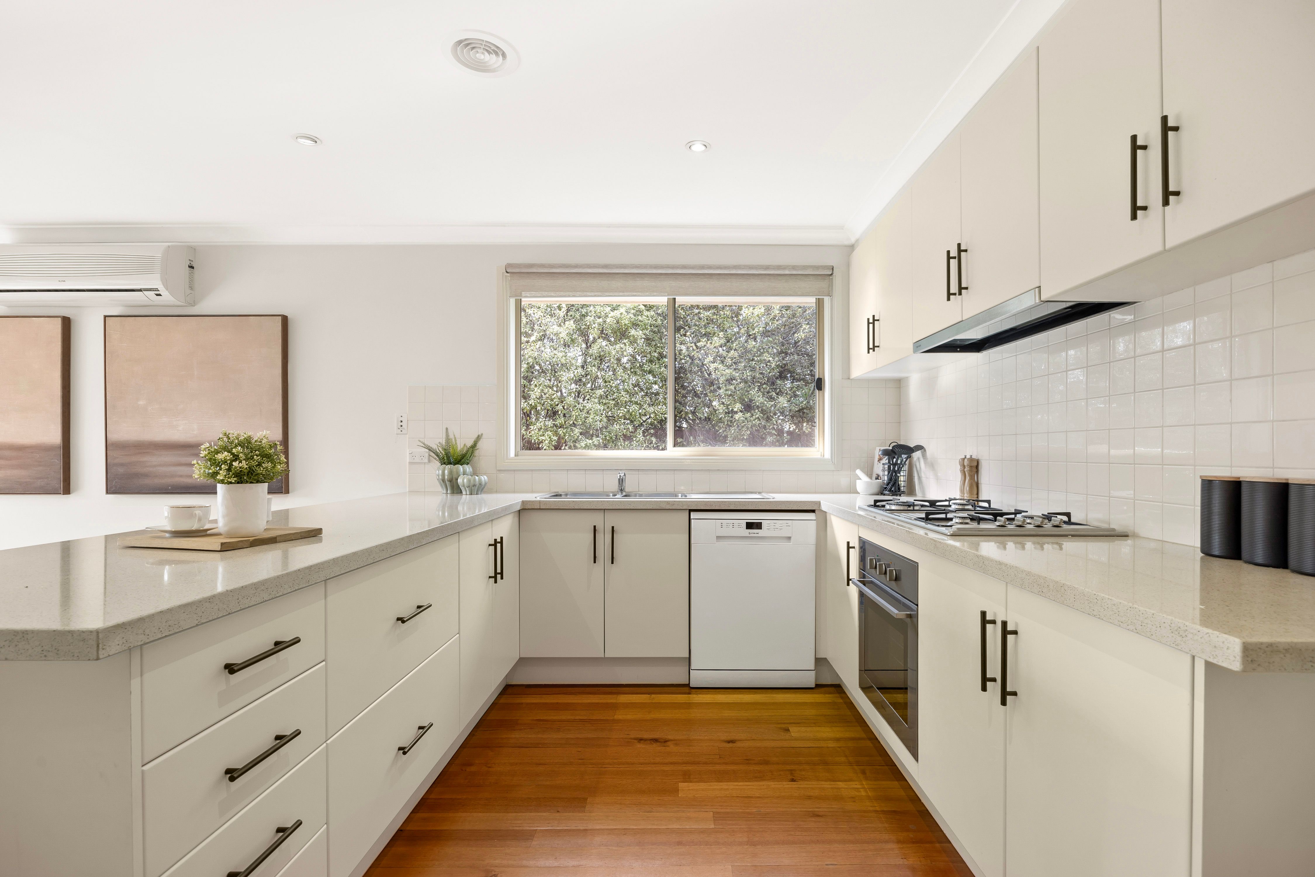 3/25 Pasley Street — photo 5 of 15