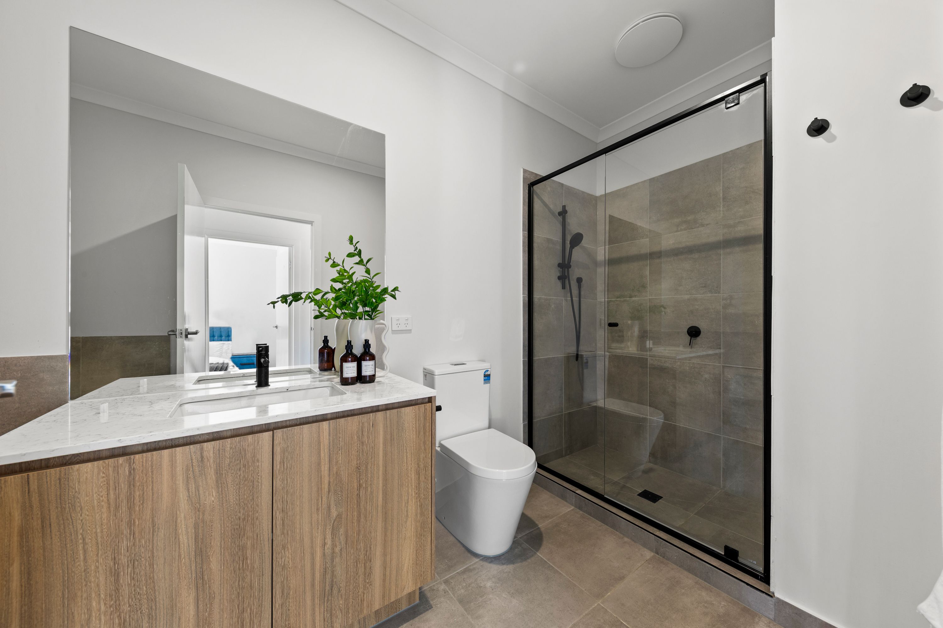 4 Handley Crescent — photo 14 of 24