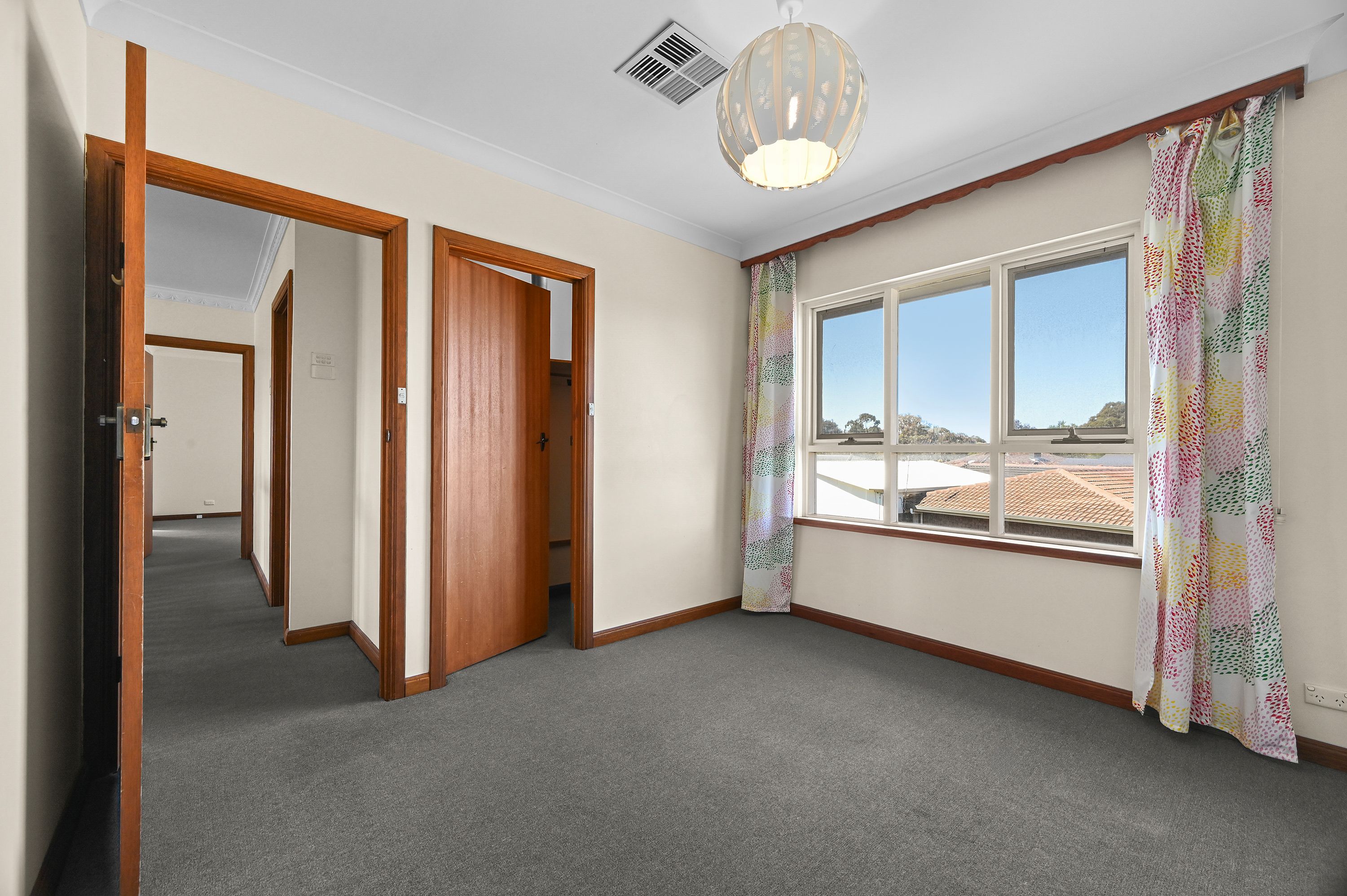 6 Lake View Avenue — photo 14 of 22