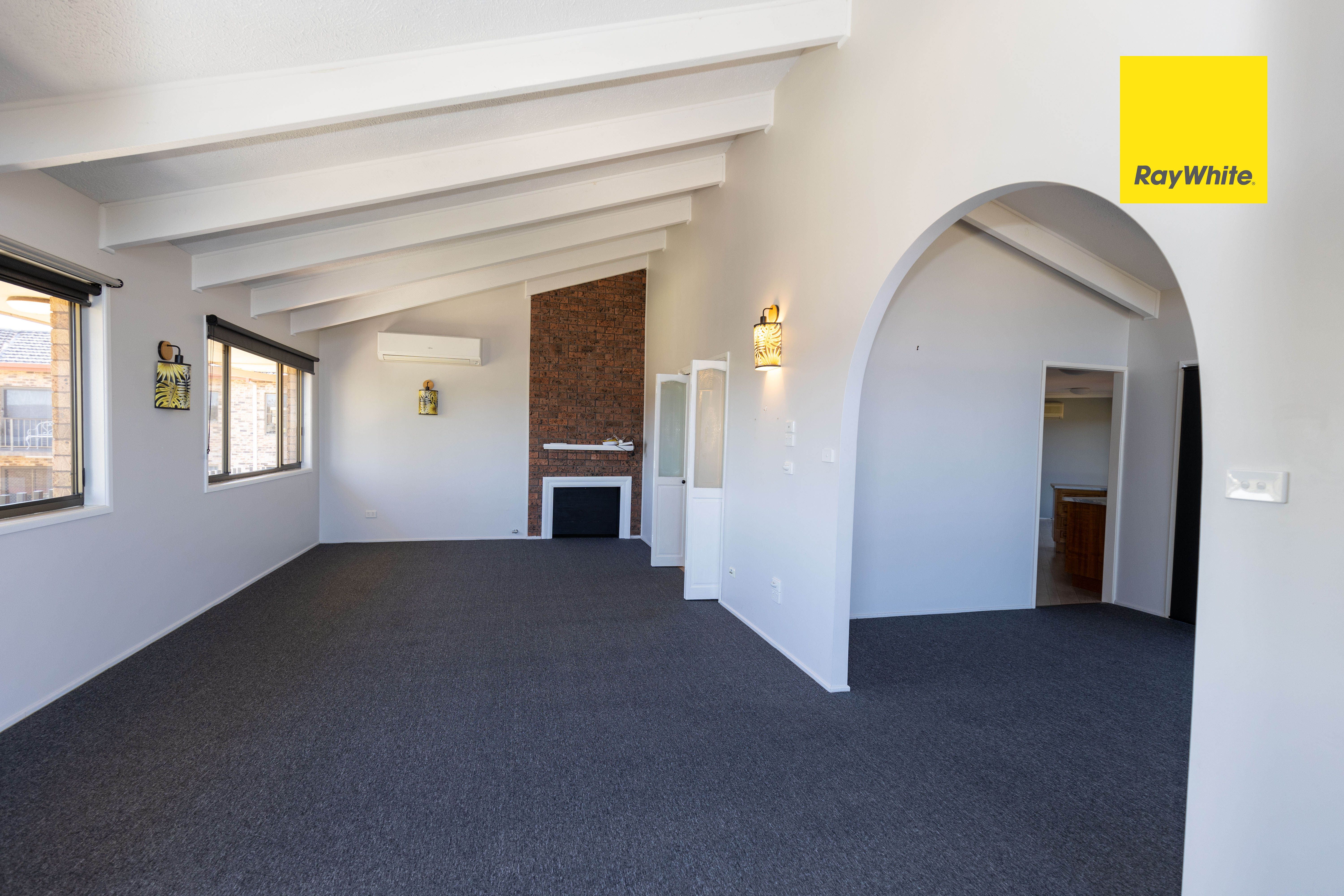 52 Gordon Street — photo 4 of 25