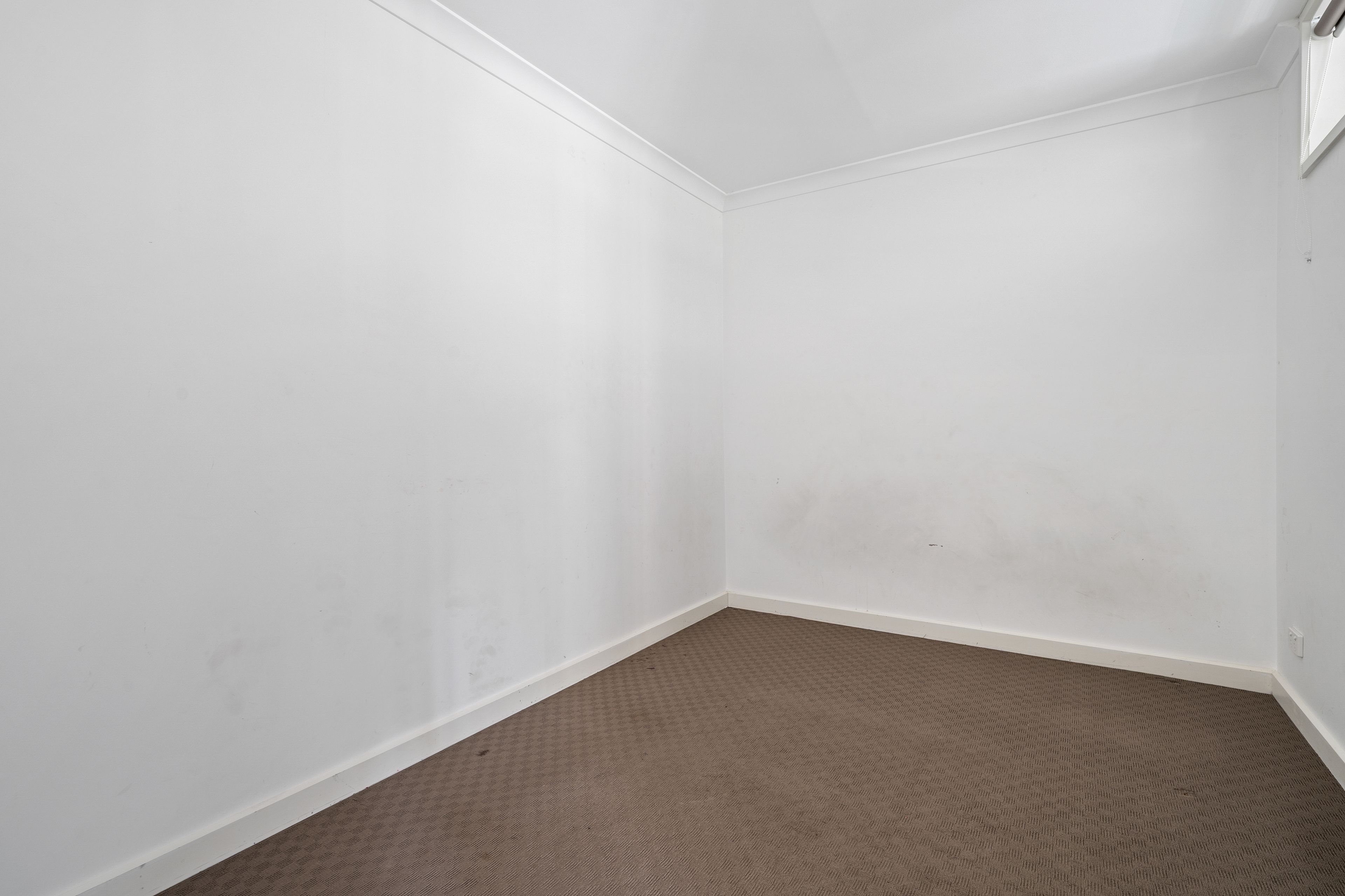 104/1053-1055 Plenty Road — photo 6 of 9